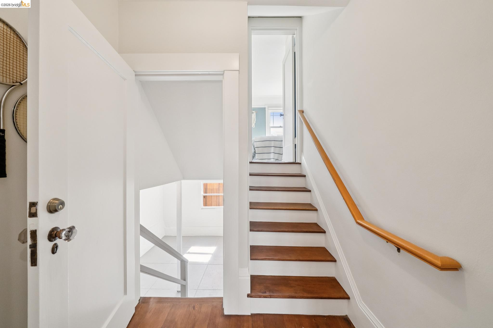 Detail Gallery Image 25 of 60 For 3862 Lyman Rd, Oakland,  CA 94602 - 3 Beds | 1 Baths