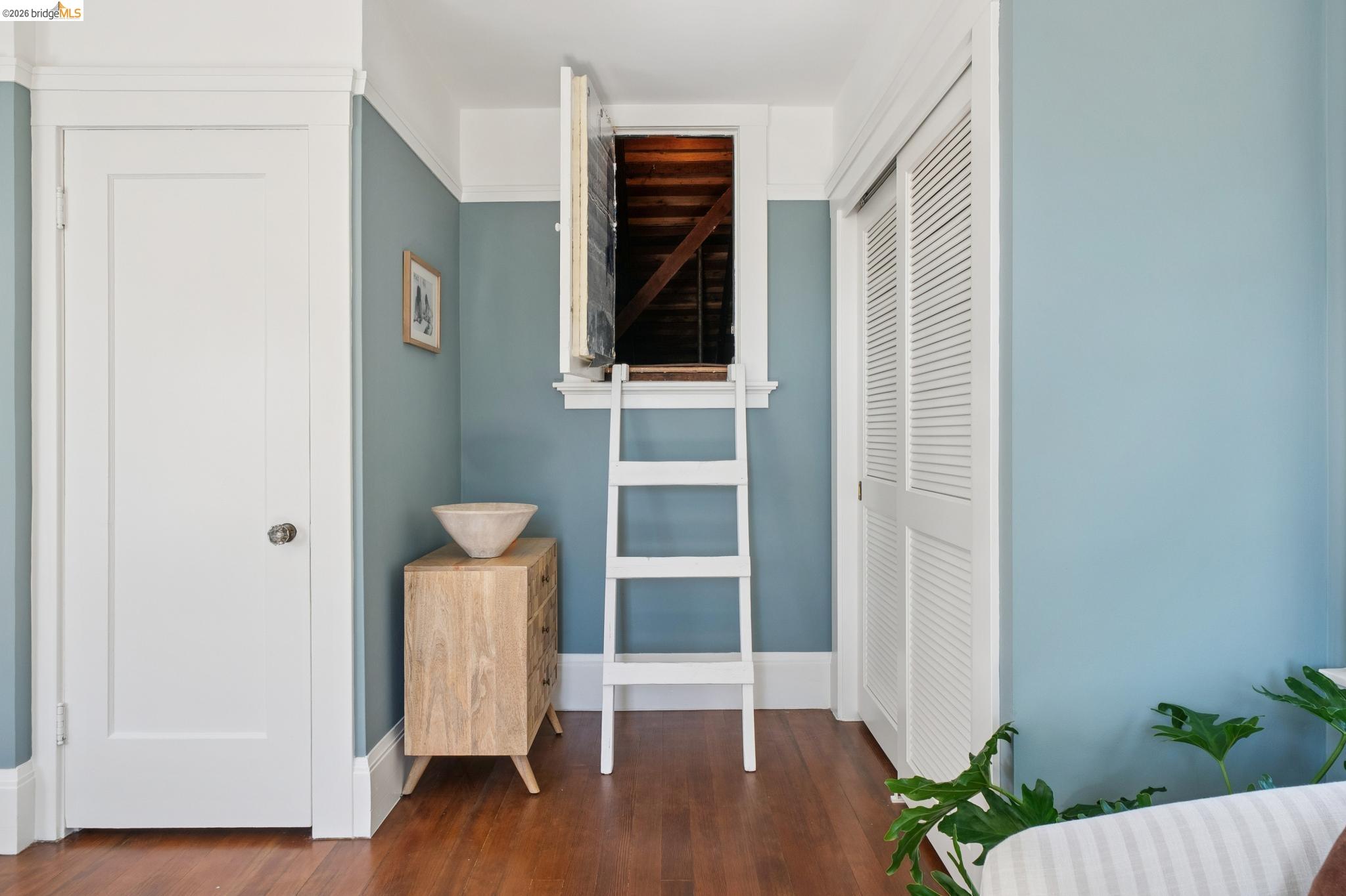 Detail Gallery Image 28 of 60 For 3862 Lyman Rd, Oakland,  CA 94602 - 3 Beds | 1 Baths