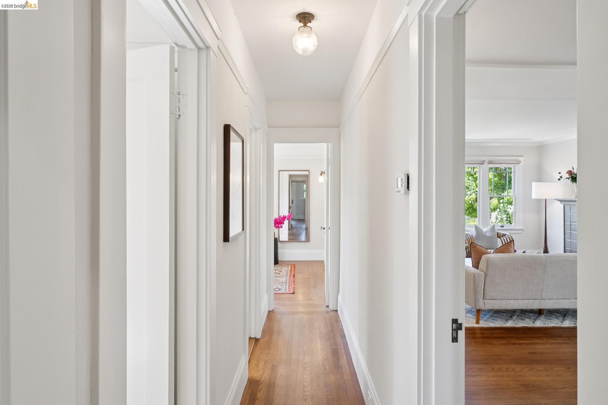 Detail Gallery Image 30 of 60 For 3862 Lyman Rd, Oakland,  CA 94602 - 3 Beds | 1 Baths