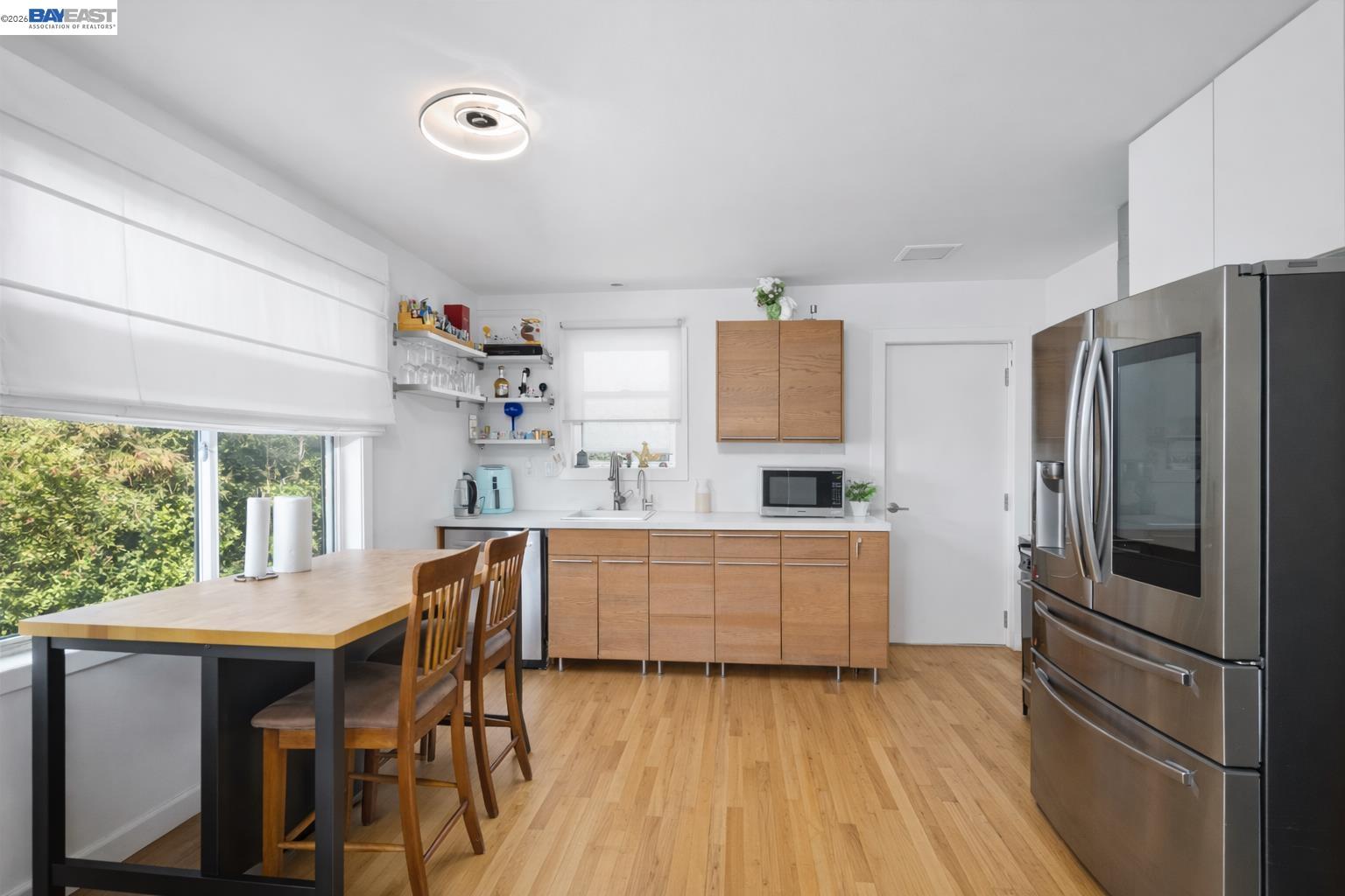 Detail Gallery Image 4 of 14 For 24849 2nd St, Hayward,  CA 94541 - 3 Beds | 2 Baths