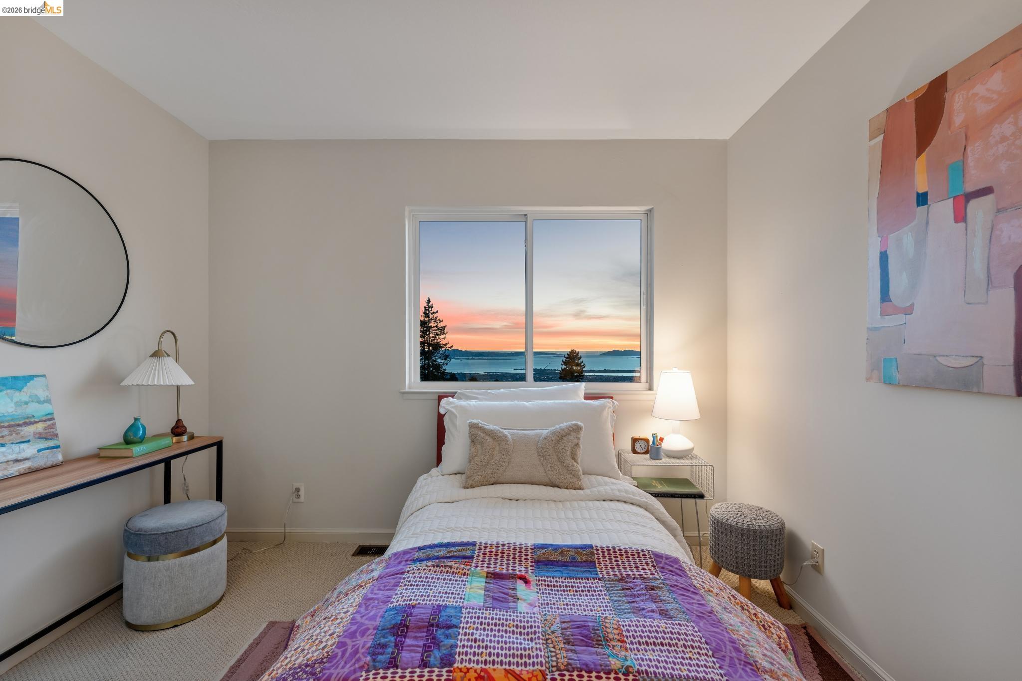 Detail Gallery Image 16 of 58 For 1221 Grizzly Peak Blvd, Berkeley,  CA 94708 - 4 Beds | 3/1 Baths