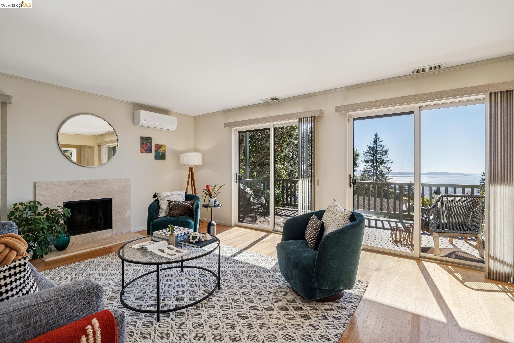 Detail Gallery Image 23 of 60 For 1221 Grizzly Peak Blvd, Berkeley,  CA 94708 - 4 Beds | 3/1 Baths