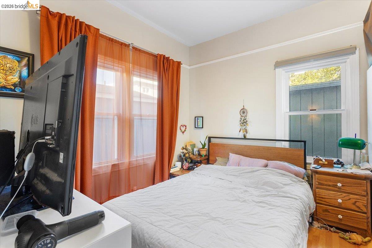 Detail Gallery Image 12 of 41 For 3110 California St, Berkeley,  CA 94703 - – Beds | – Baths