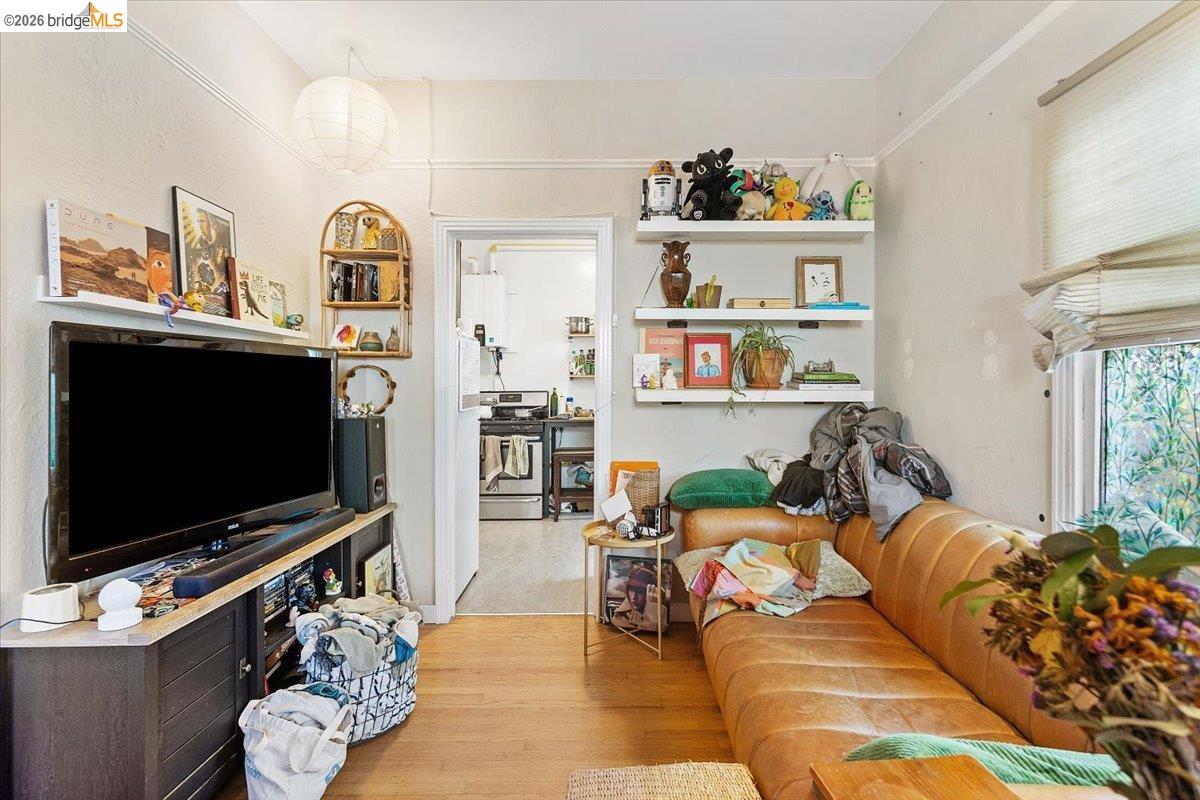 Detail Gallery Image 8 of 41 For 3110 California St, Berkeley,  CA 94703 - – Beds | – Baths