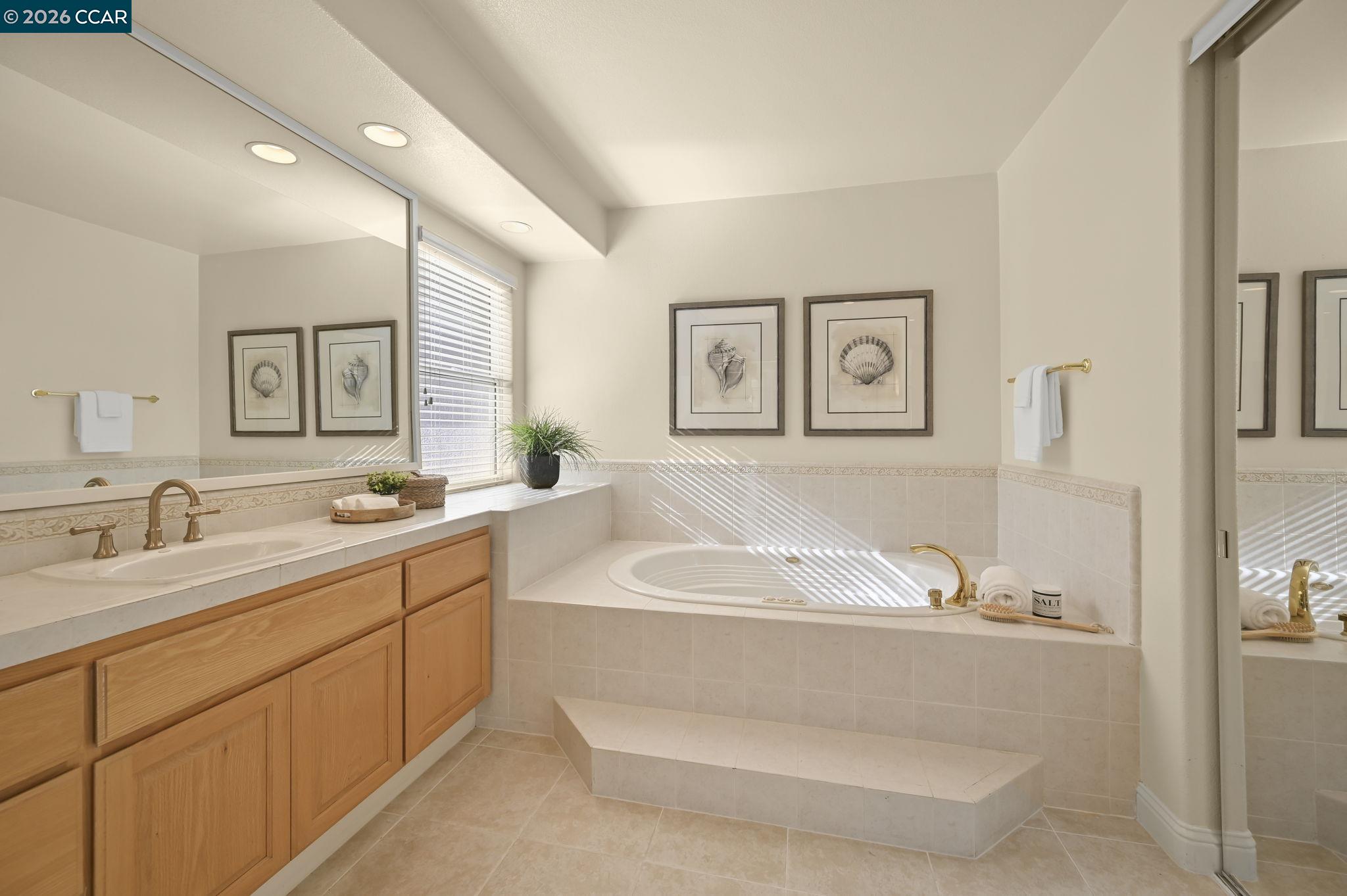 Detail Gallery Image 19 of 53 For 101 Victoria Pl, Danville,  CA 94506 - 5 Beds | 4 Baths