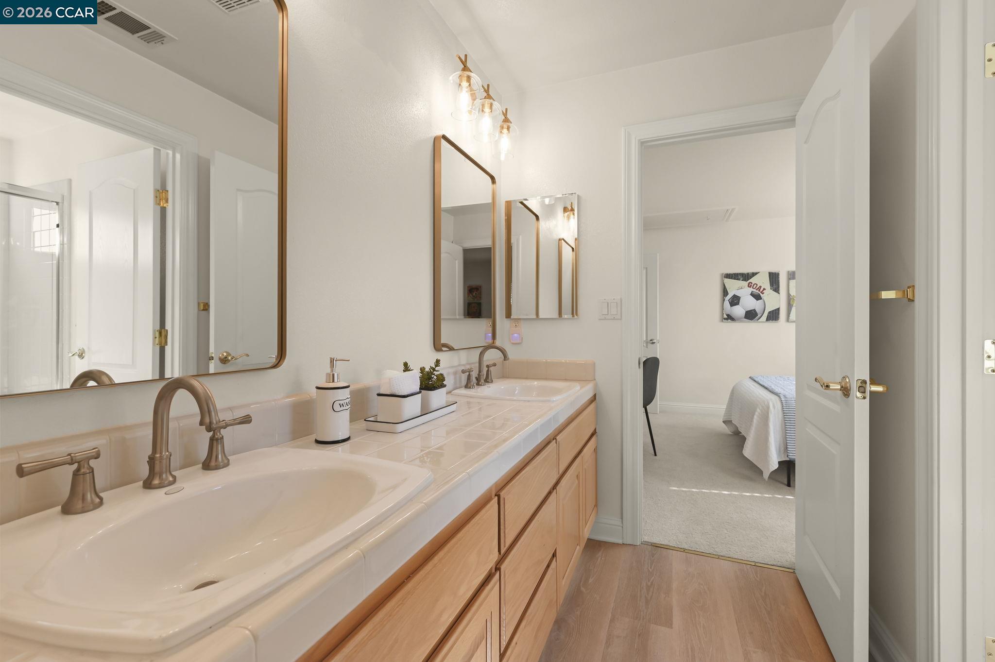 Detail Gallery Image 28 of 53 For 101 Victoria Pl, Danville,  CA 94506 - 5 Beds | 4 Baths