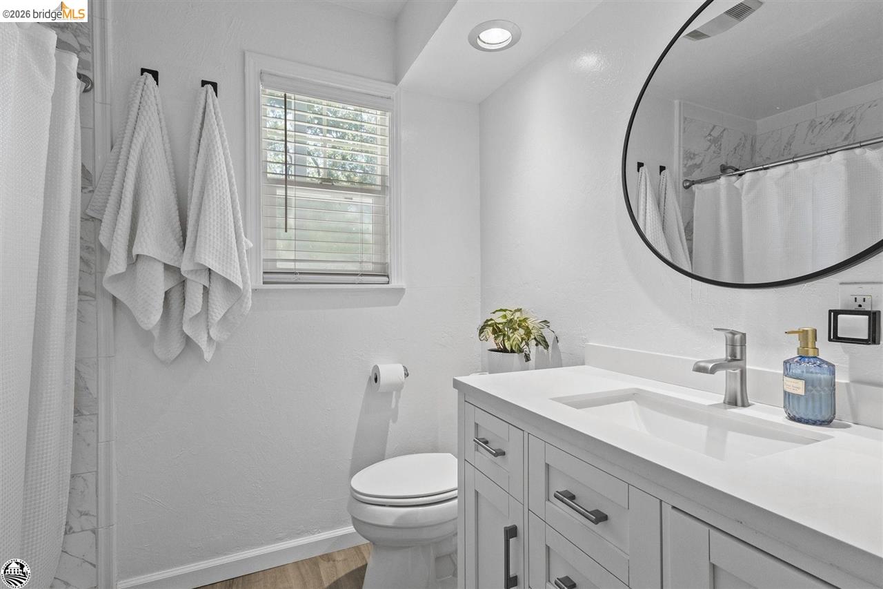 Detail Gallery Image 18 of 47 For 20580 Gerber Road, Tuolumne,  CA 95379 - 3 Beds | 2 Baths