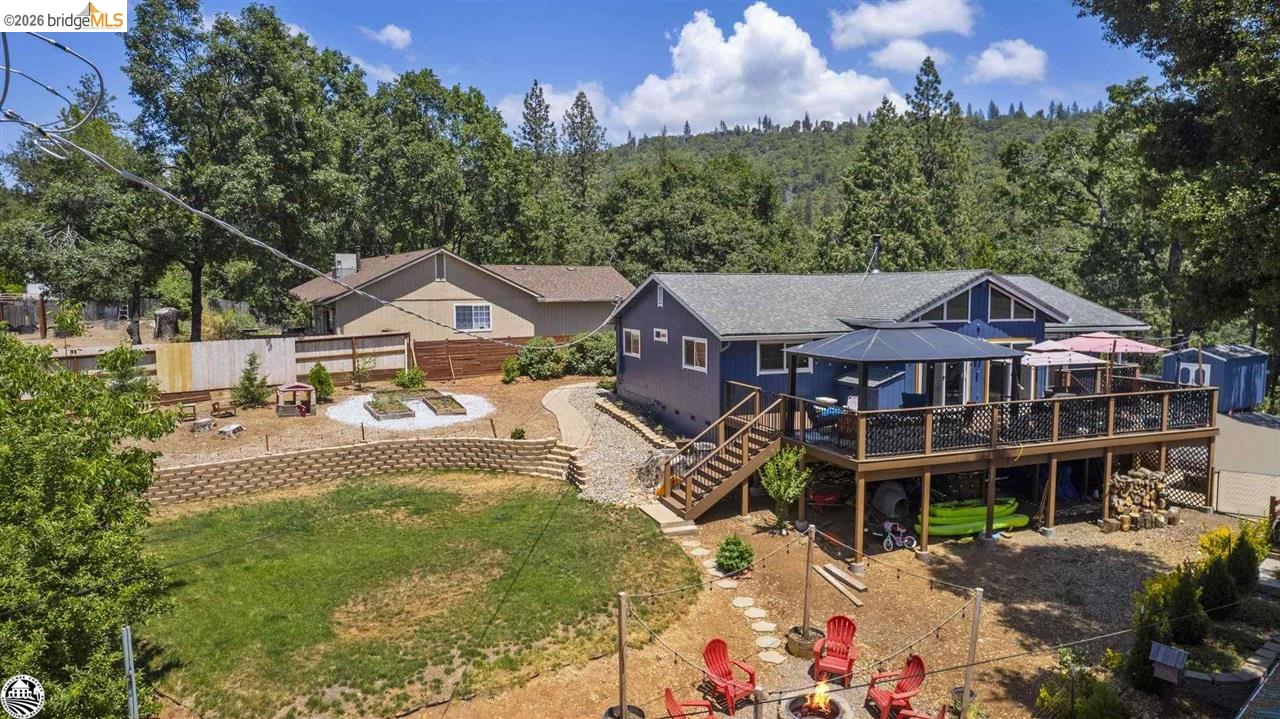 Detail Gallery Image 4 of 47 For 20580 Gerber Road, Tuolumne,  CA 95379 - 3 Beds | 2 Baths