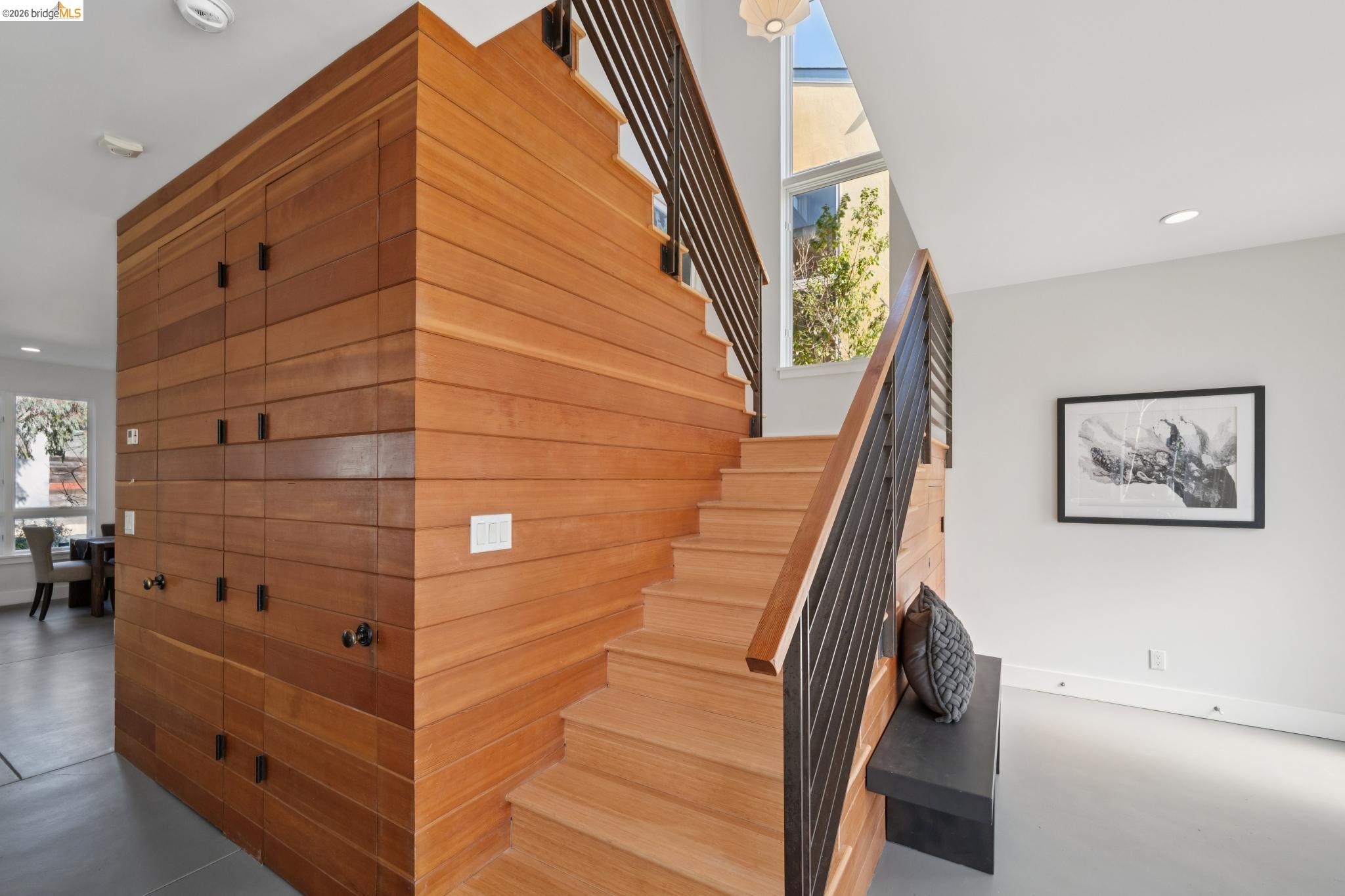 Detail Gallery Image 24 of 60 For 1126 Ocean Avenue, Oakland,  CA 94608 - 2 Beds | 2/1 Baths