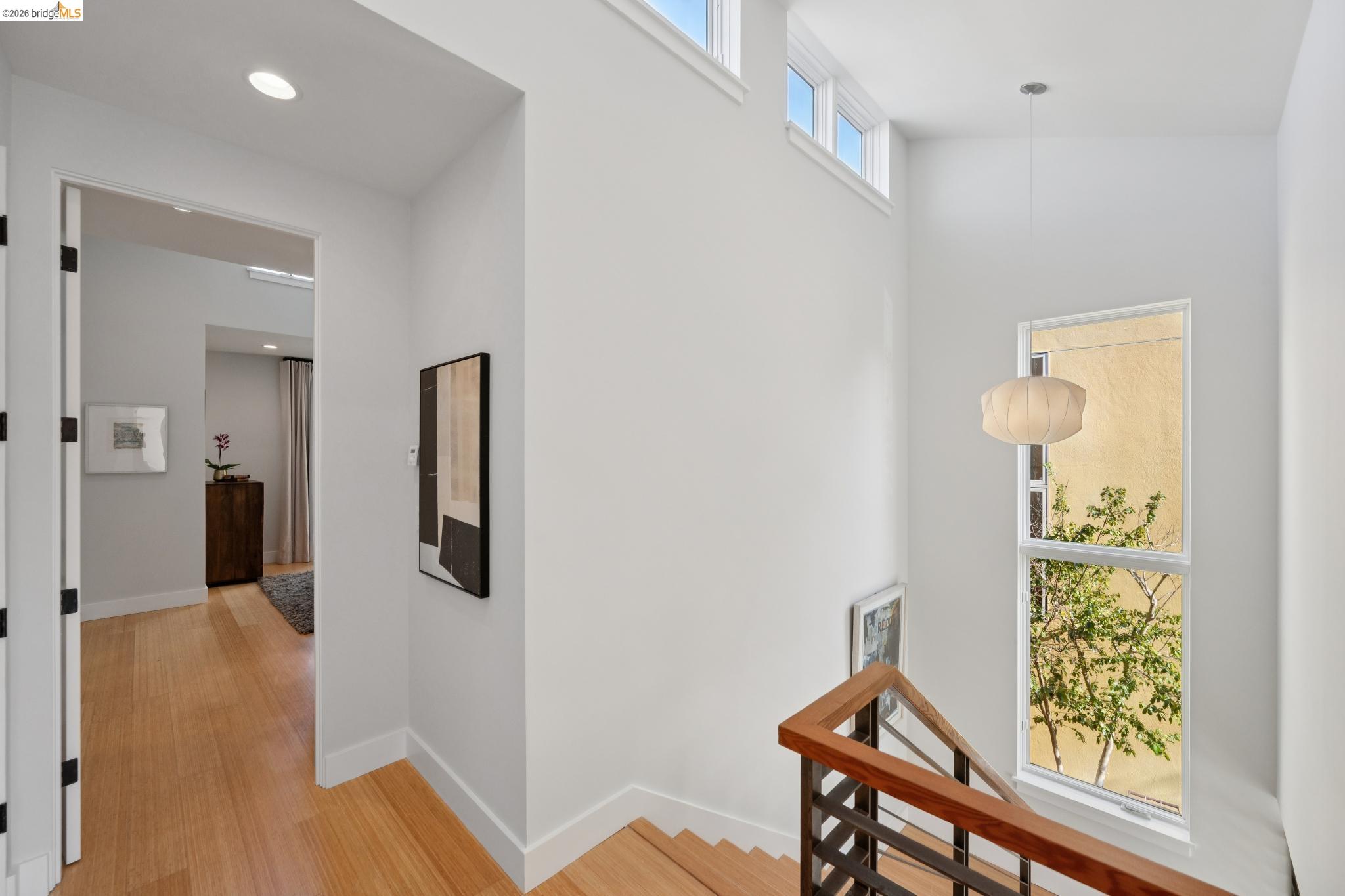 Detail Gallery Image 28 of 60 For 1126 Ocean Avenue, Oakland,  CA 94608 - 2 Beds | 2/1 Baths