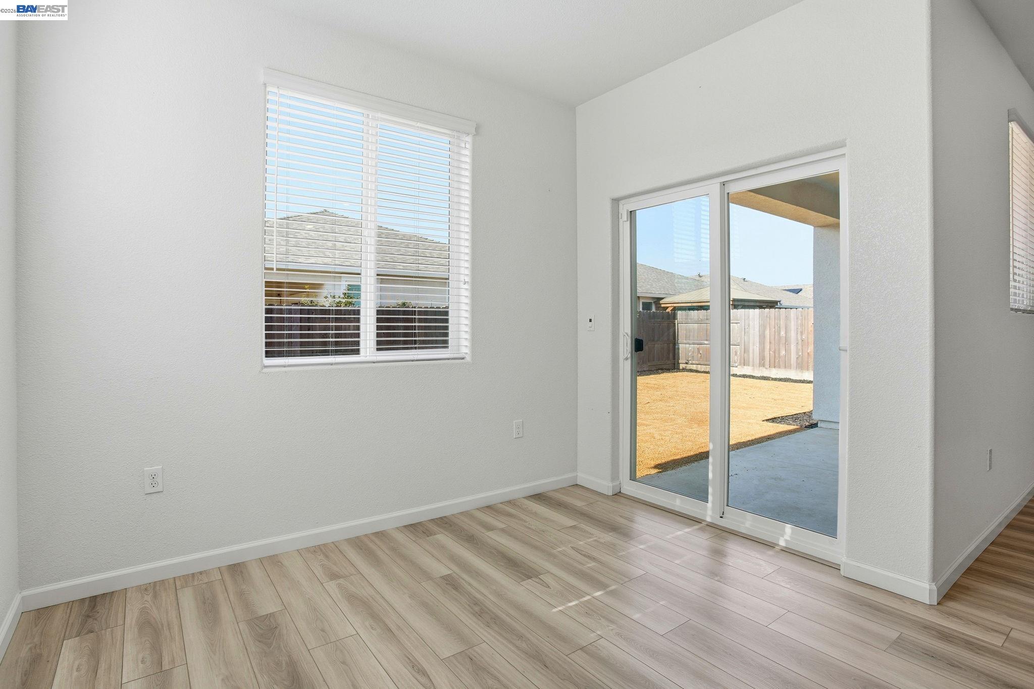 Detail Gallery Image 16 of 43 For 2055 Stars Dr, Rio Vista,  CA 94571 - 2 Beds | 2 Baths