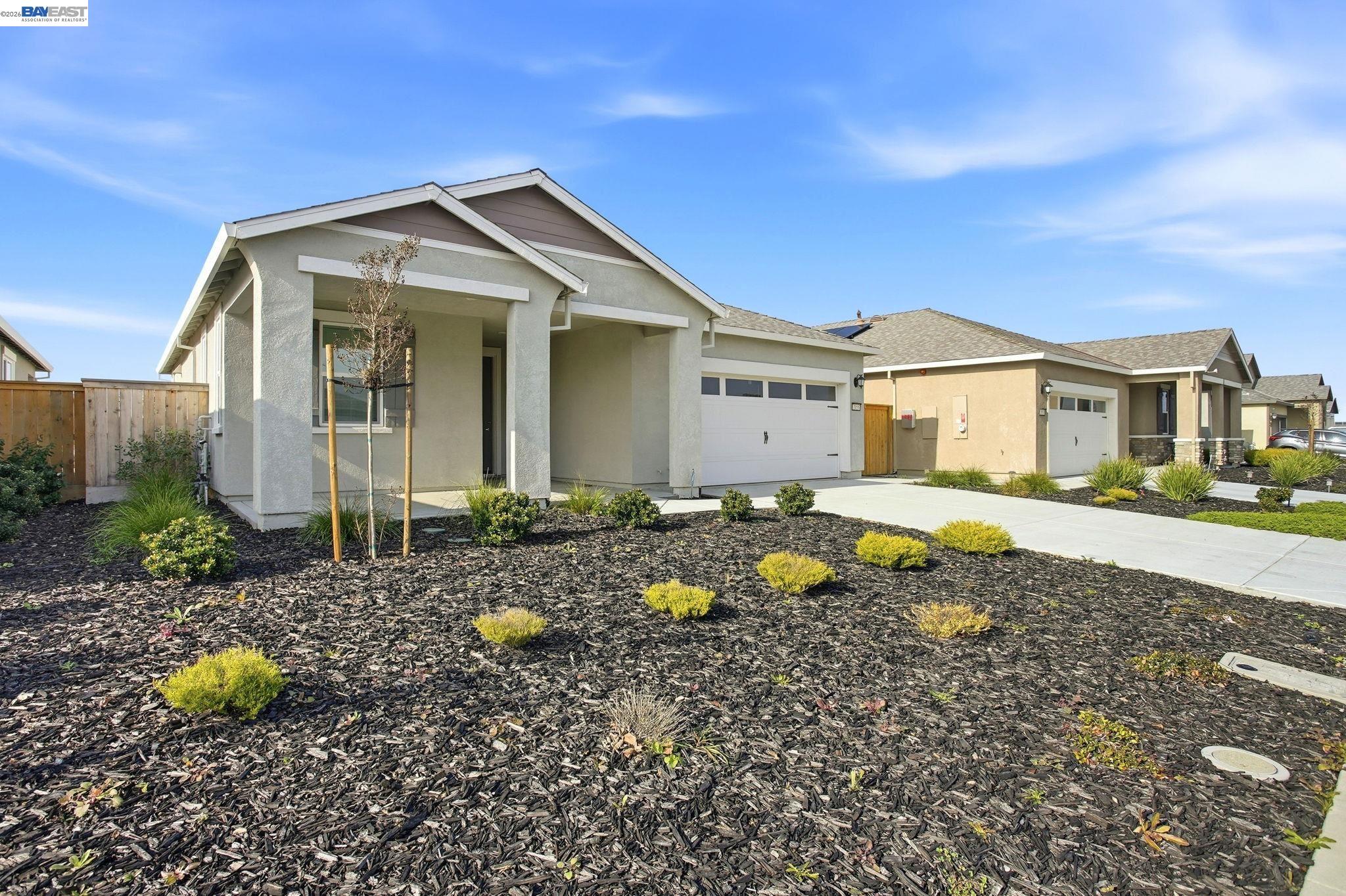 Detail Gallery Image 3 of 43 For 2055 Stars Dr, Rio Vista,  CA 94571 - 2 Beds | 2 Baths