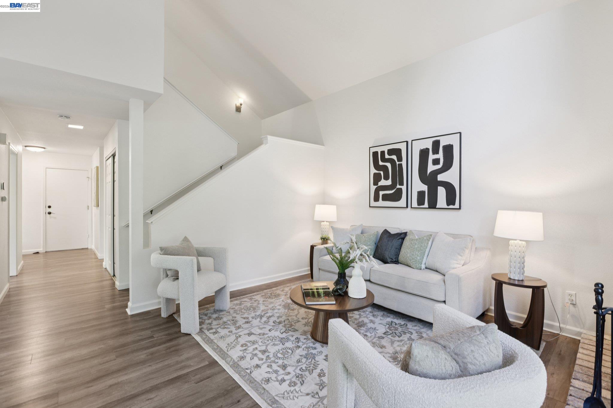 Photo #5: 41127687 Listing: Photo #5