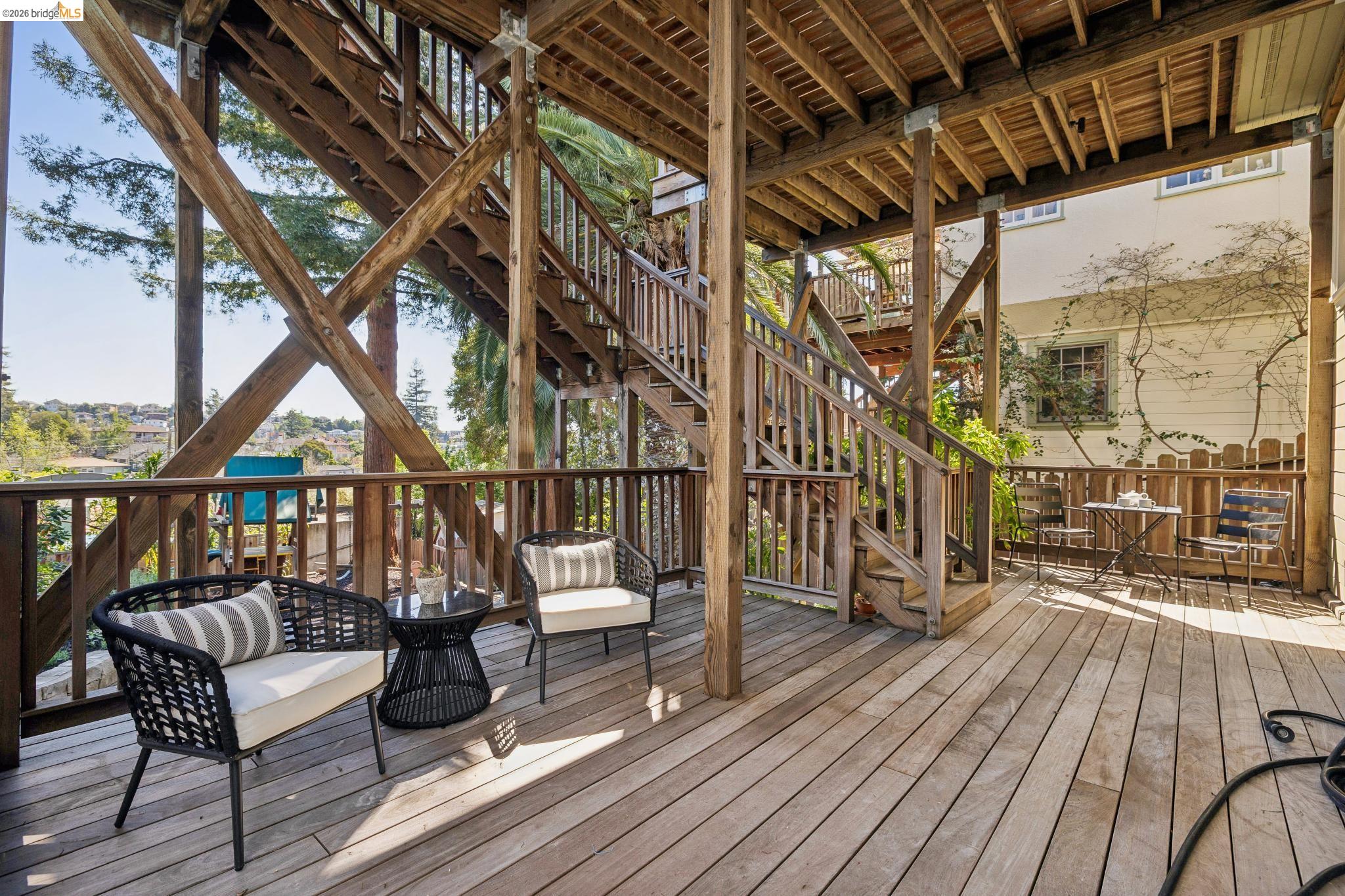 Detail Gallery Image 34 of 49 For 254 Wildwood Ave, Piedmont,  CA 94610 - 4 Beds | 3 Baths