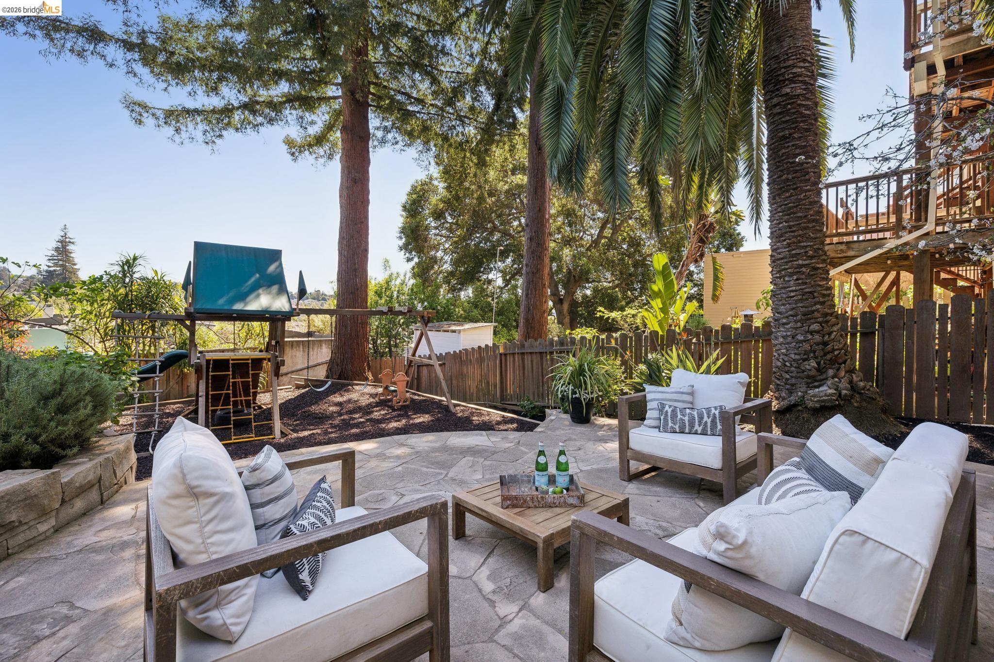 Detail Gallery Image 36 of 49 For 254 Wildwood Ave, Piedmont,  CA 94610 - 4 Beds | 3 Baths