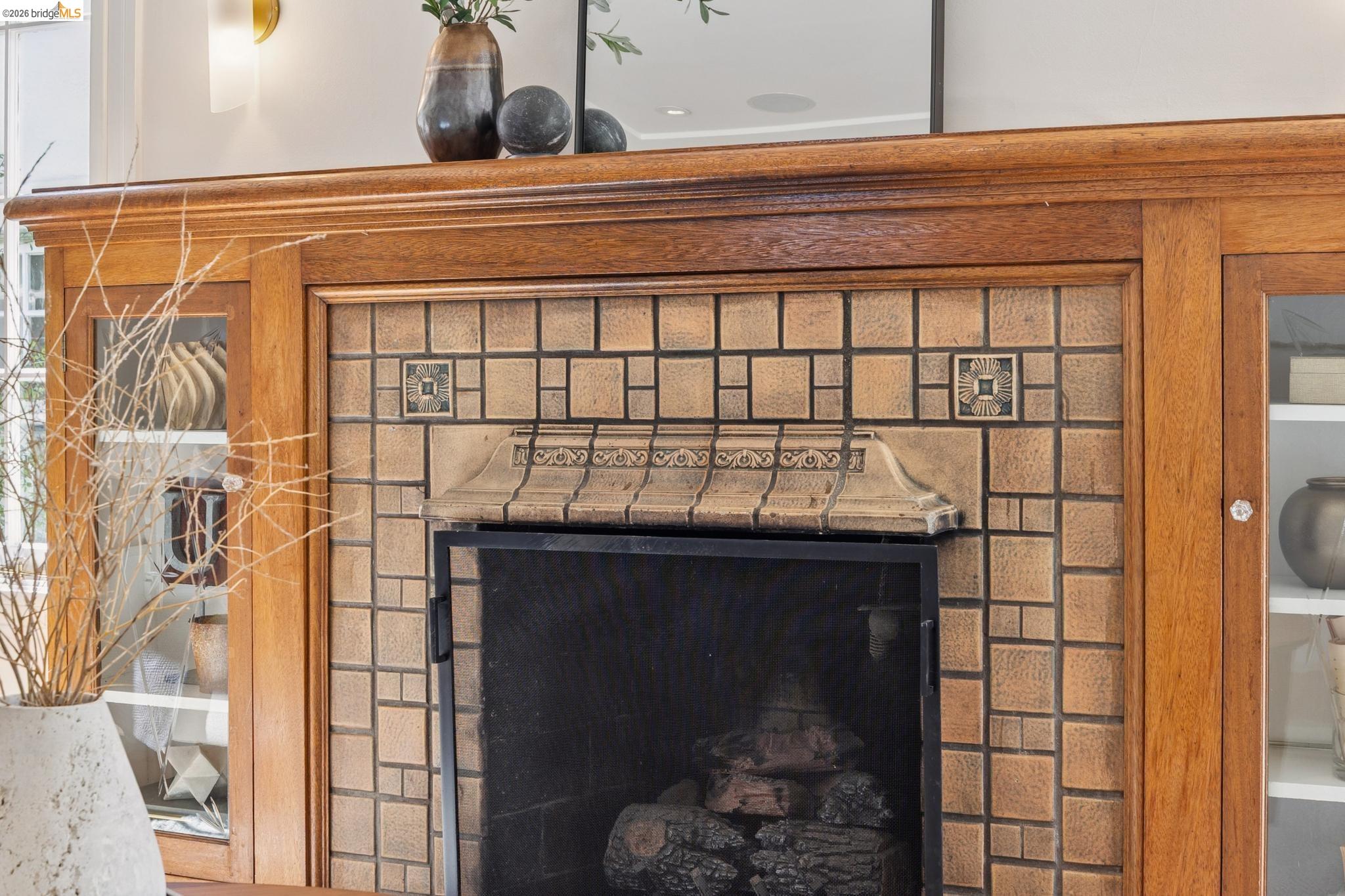 Detail Gallery Image 5 of 49 For 254 Wildwood Ave, Piedmont,  CA 94610 - 4 Beds | 3 Baths