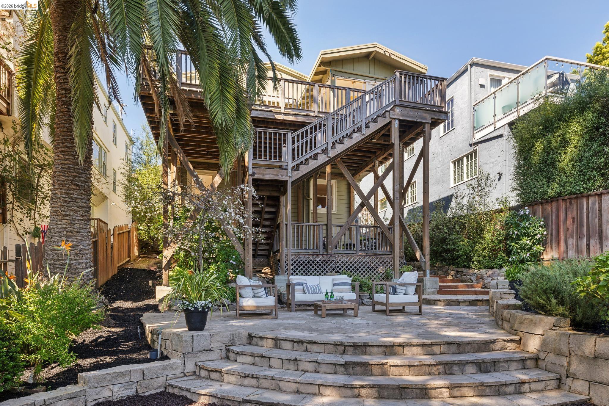 Detail Gallery Image 41 of 49 For 254 Wildwood Ave, Piedmont,  CA 94610 - 4 Beds | 3 Baths