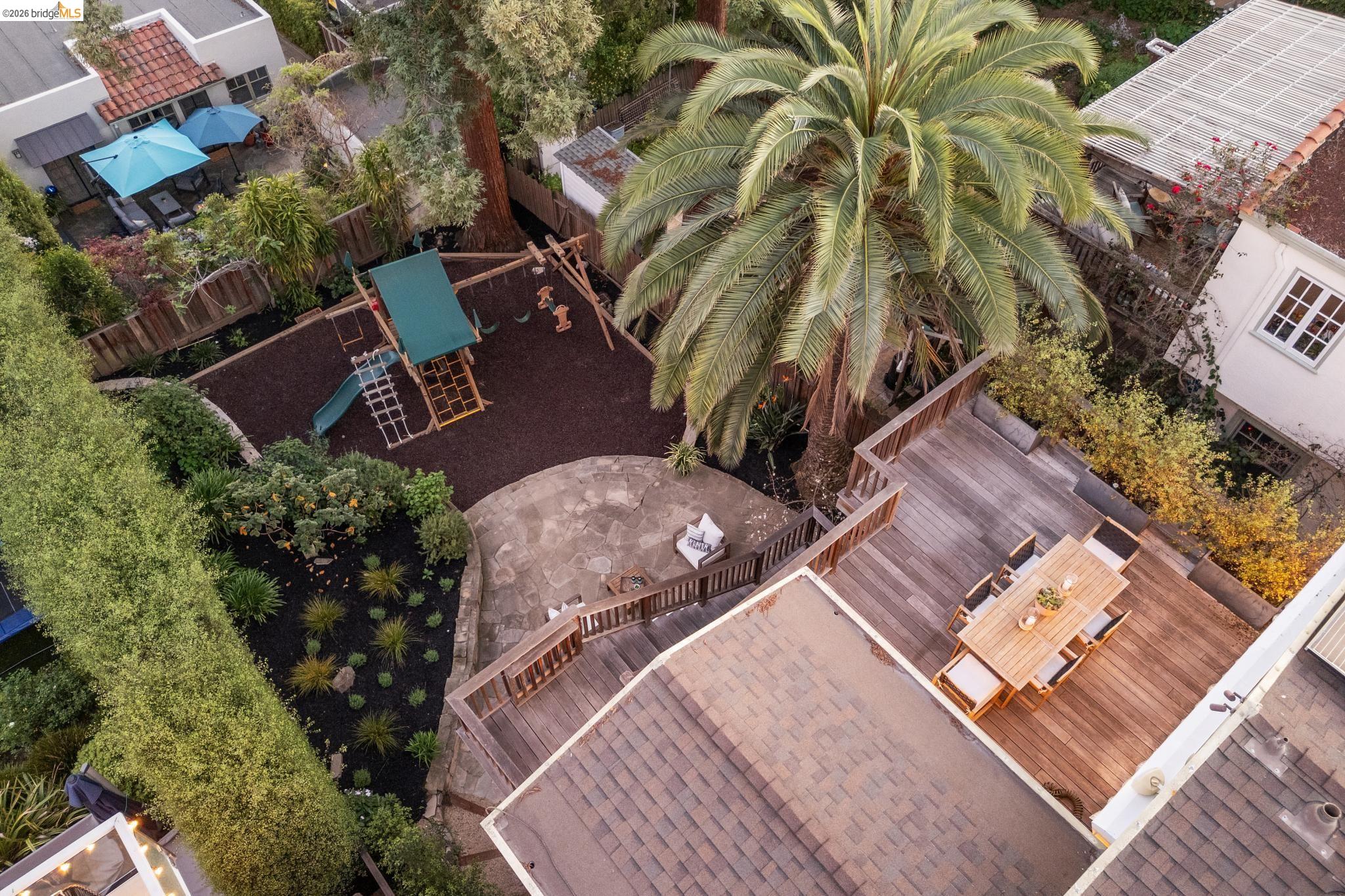 Detail Gallery Image 44 of 49 For 254 Wildwood Ave, Piedmont,  CA 94610 - 4 Beds | 3 Baths