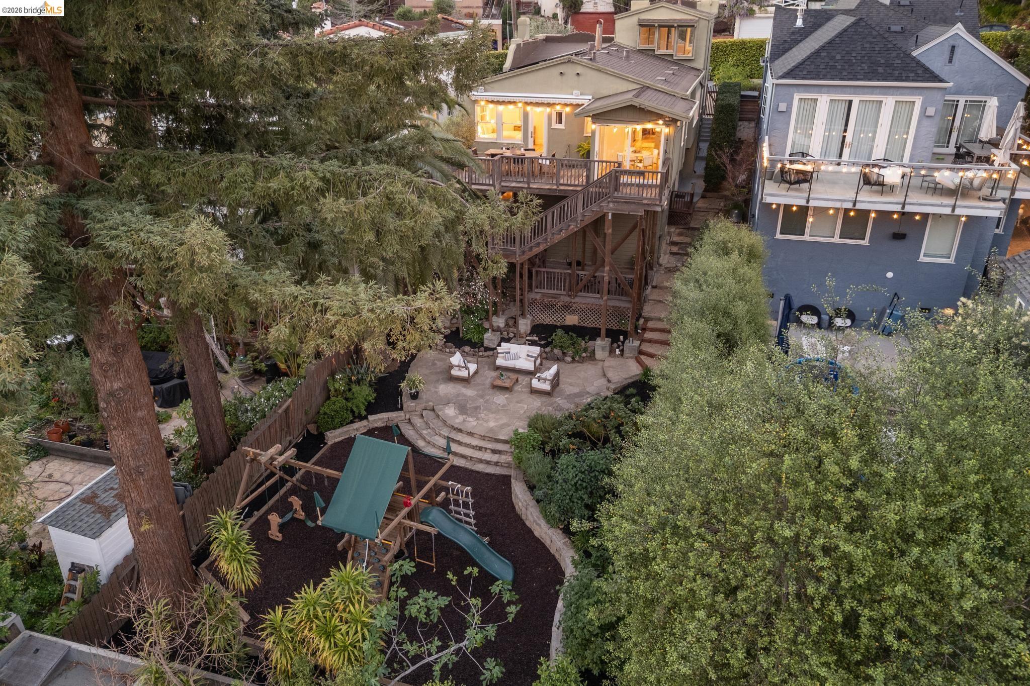 Detail Gallery Image 45 of 49 For 254 Wildwood Ave, Piedmont,  CA 94610 - 4 Beds | 3 Baths