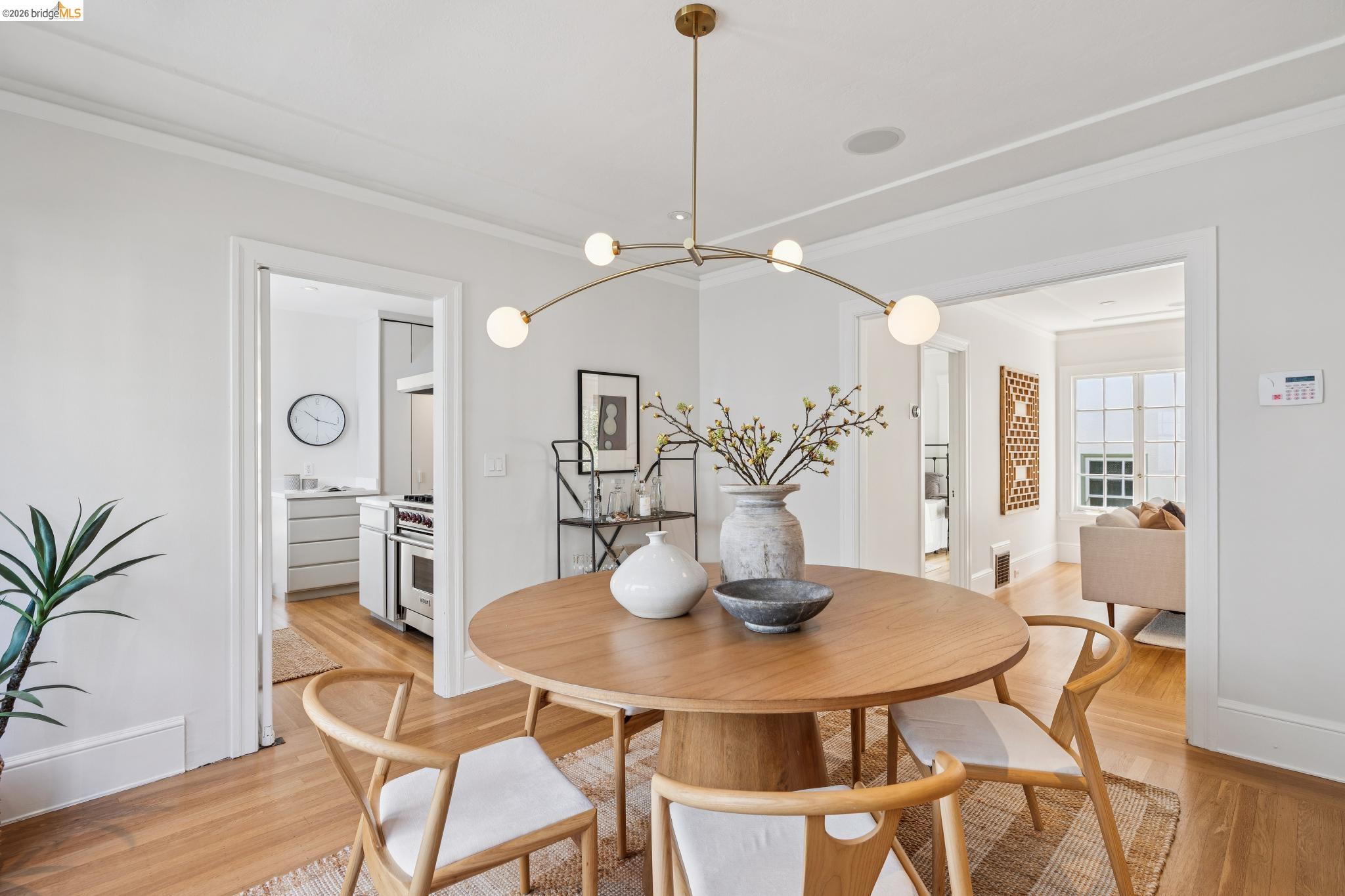 Detail Gallery Image 10 of 49 For 254 Wildwood Ave, Piedmont,  CA 94610 - 4 Beds | 3 Baths