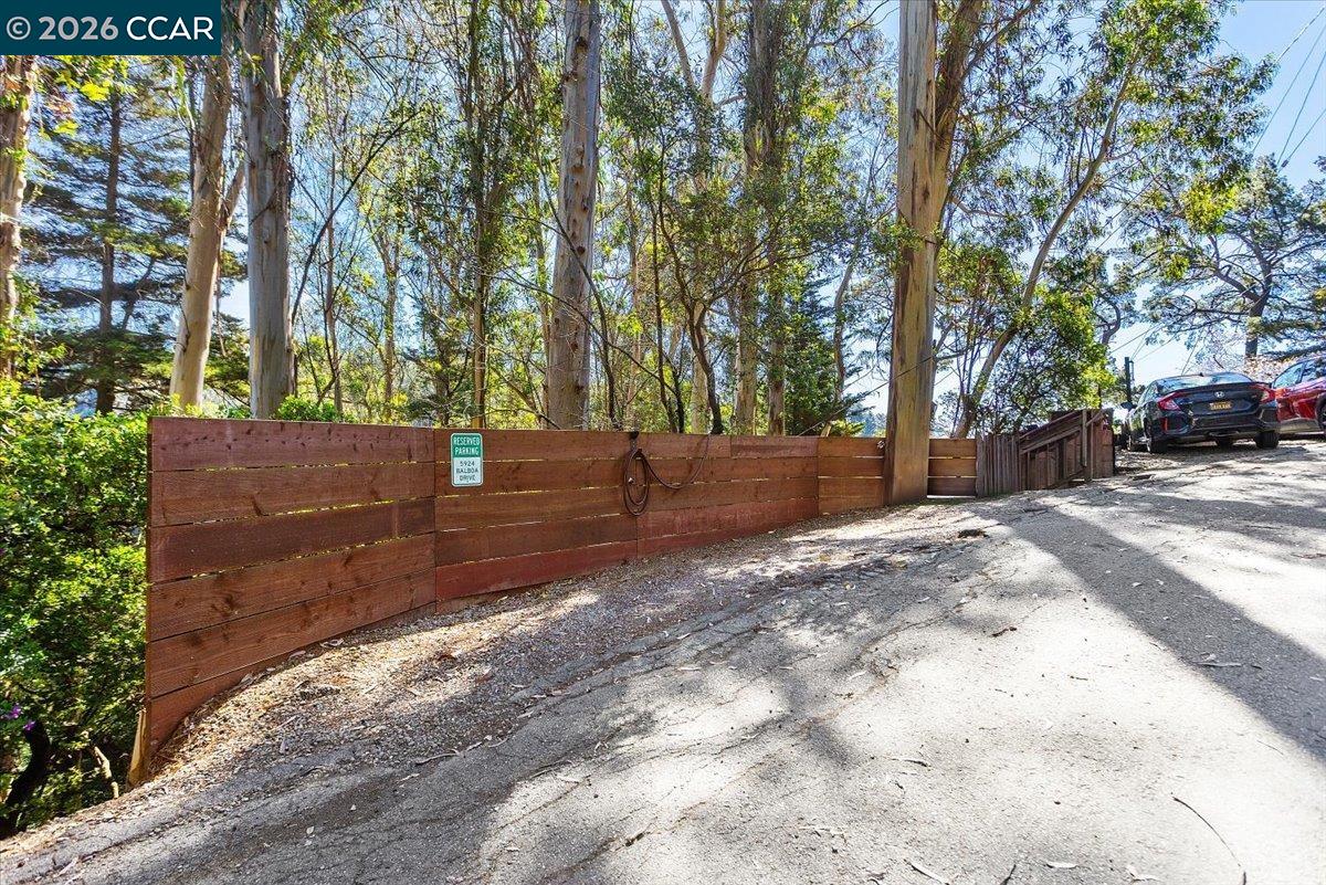 Detail Gallery Image 46 of 48 For 5924 Balboa Dr, Oakland,  CA 94611 - 2 Beds | 2 Baths