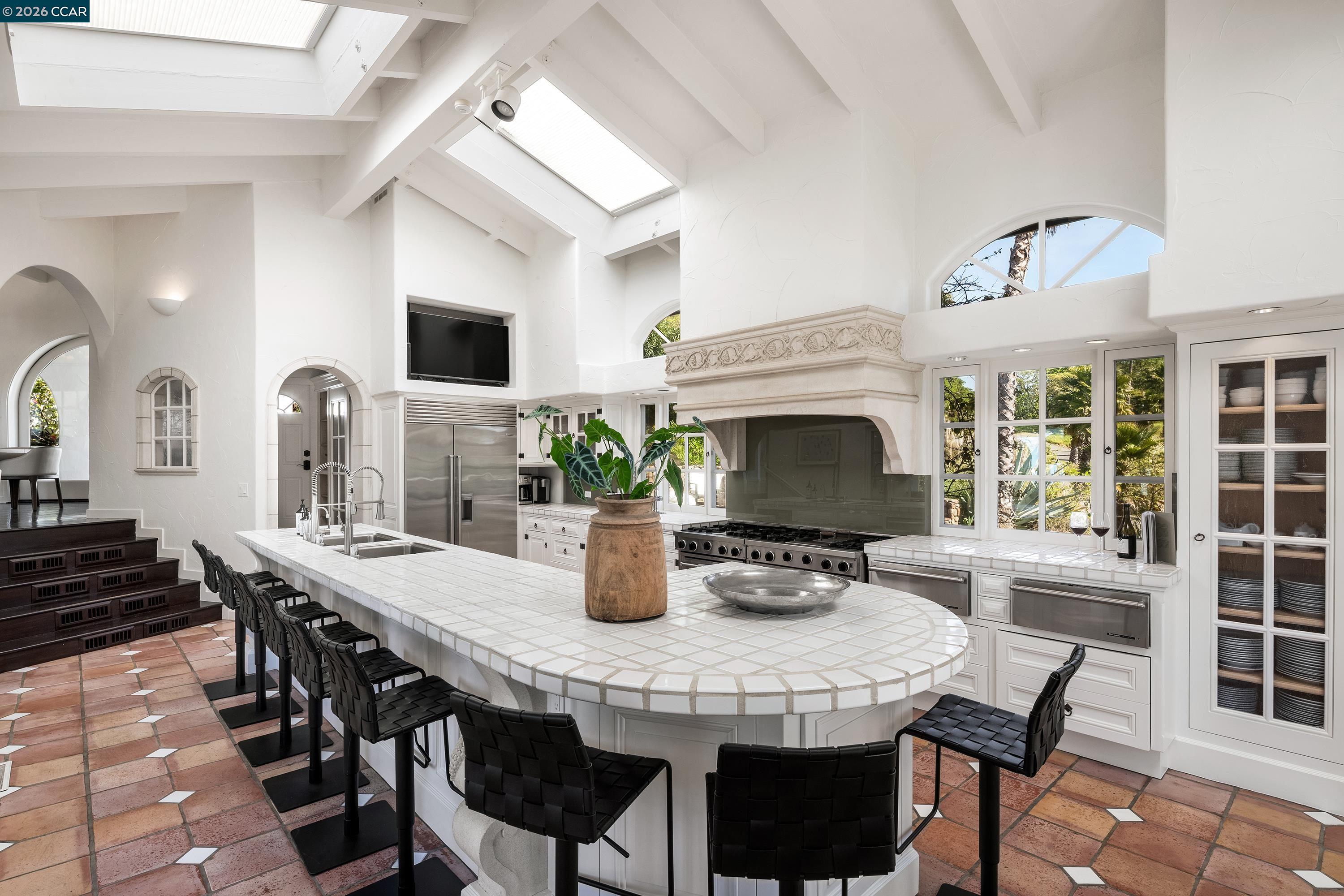 Detail Gallery Image 14 of 56 For 4377 Warm Springs Rd, Glen Ellen,  CA 95442 - 4 Beds | 8/2 Baths