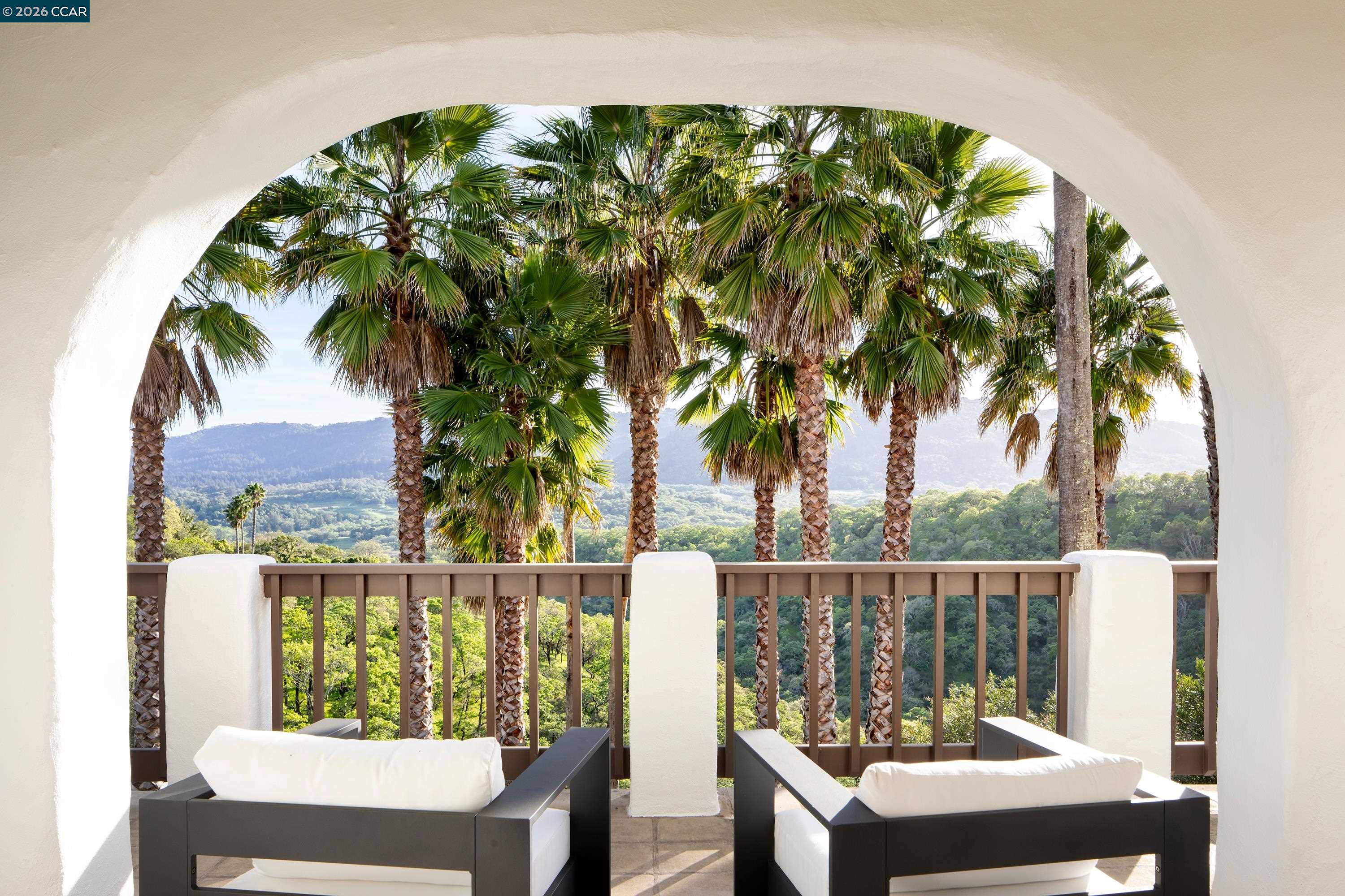 Detail Gallery Image 27 of 56 For 4377 Warm Springs Rd, Glen Ellen,  CA 95442 - 4 Beds | 8/2 Baths