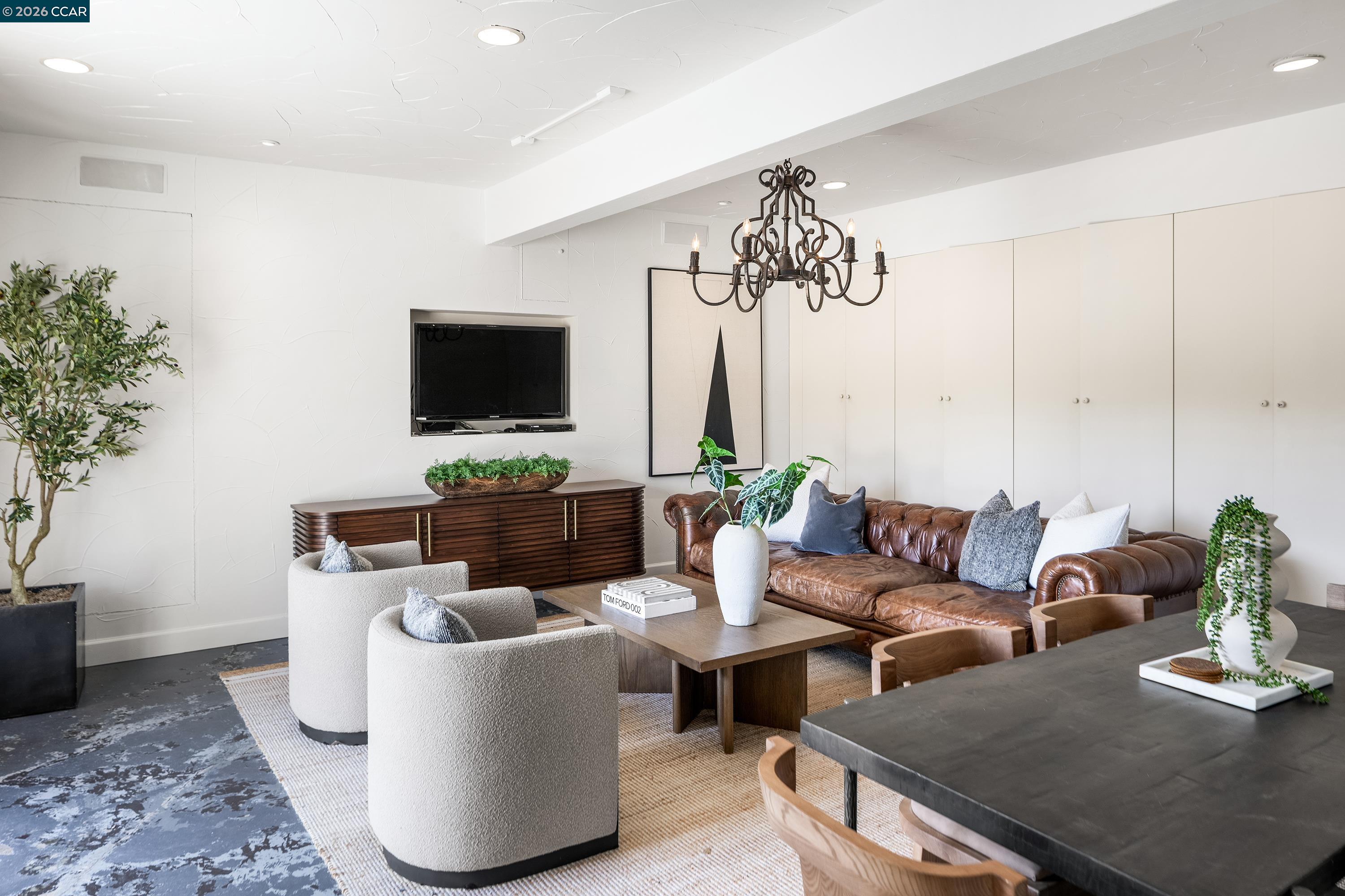 Detail Gallery Image 37 of 56 For 4377 Warm Springs Rd, Glen Ellen,  CA 95442 - 4 Beds | 8/2 Baths