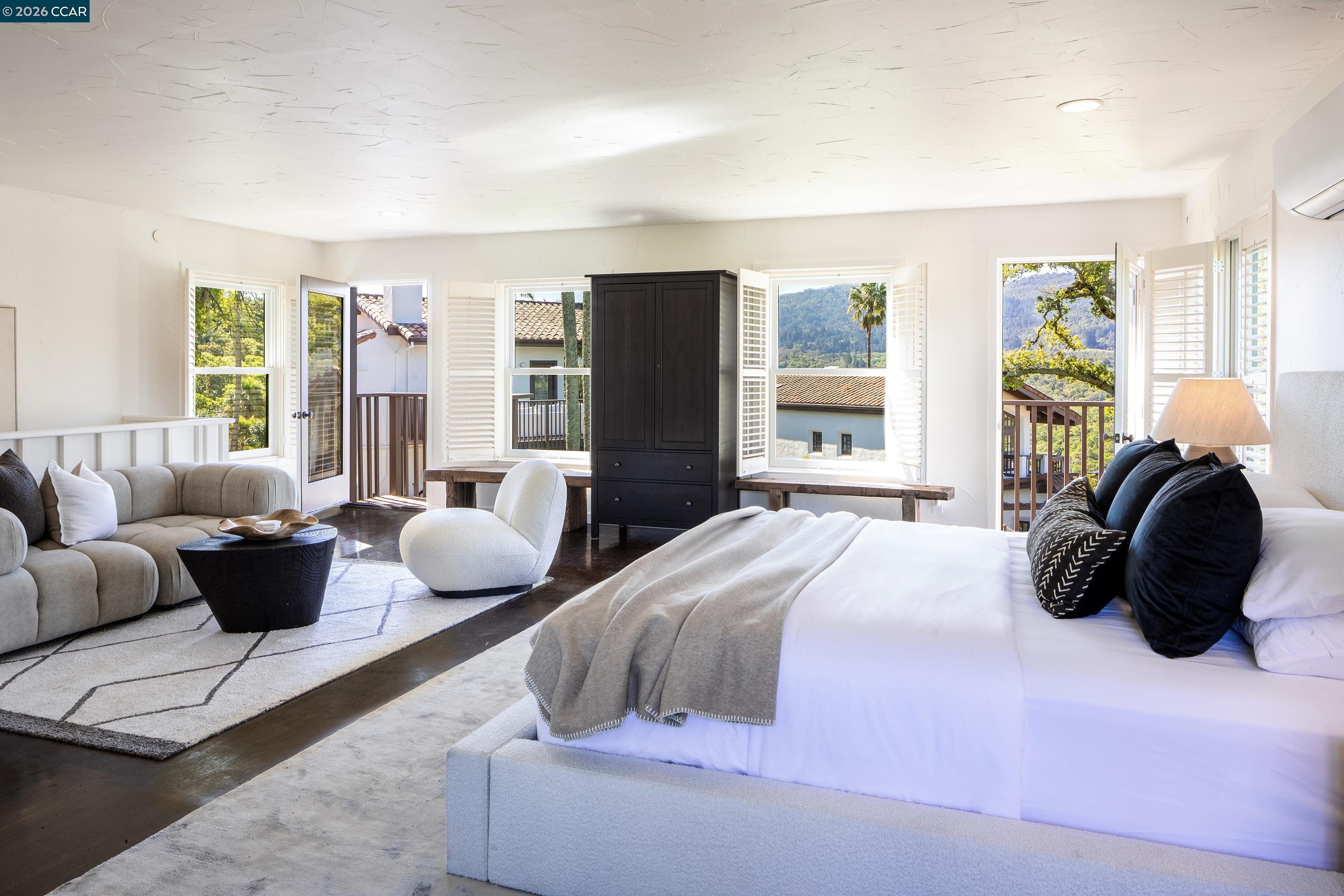 Detail Gallery Image 40 of 56 For 4377 Warm Springs Rd, Glen Ellen,  CA 95442 - 4 Beds | 8/2 Baths