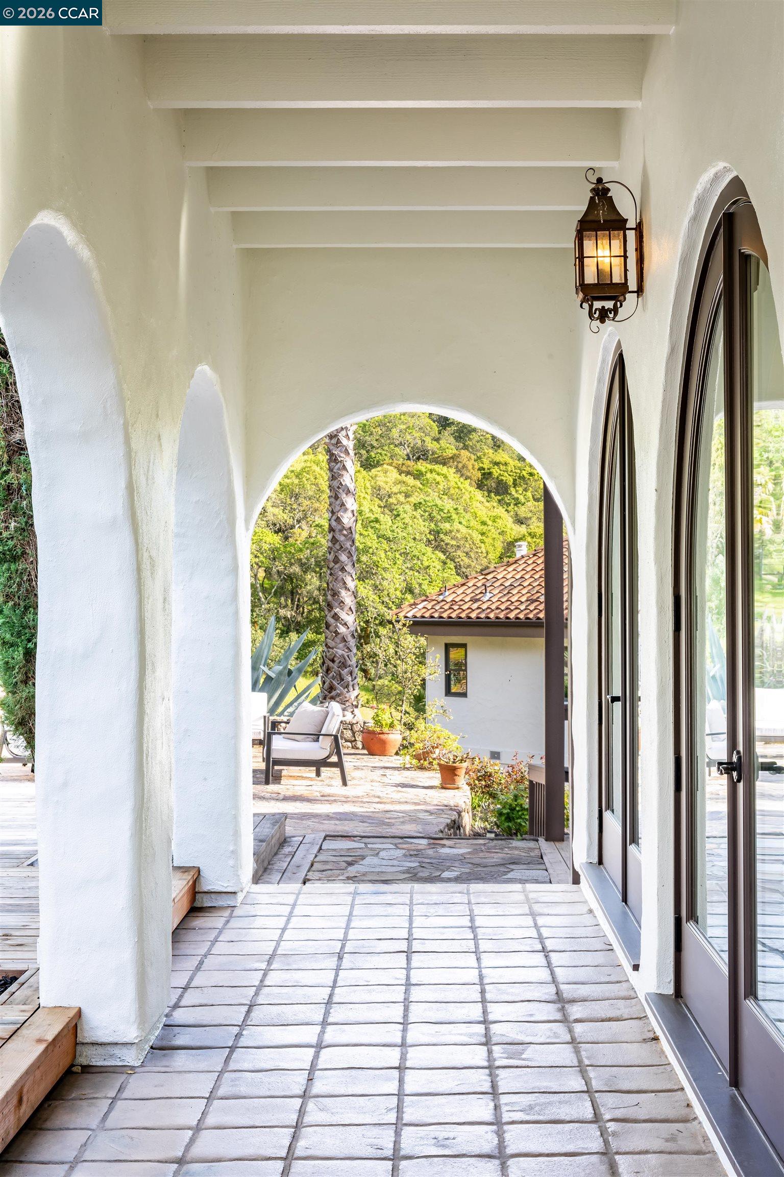 Detail Gallery Image 5 of 56 For 4377 Warm Springs Rd, Glen Ellen,  CA 95442 - 4 Beds | 8/2 Baths