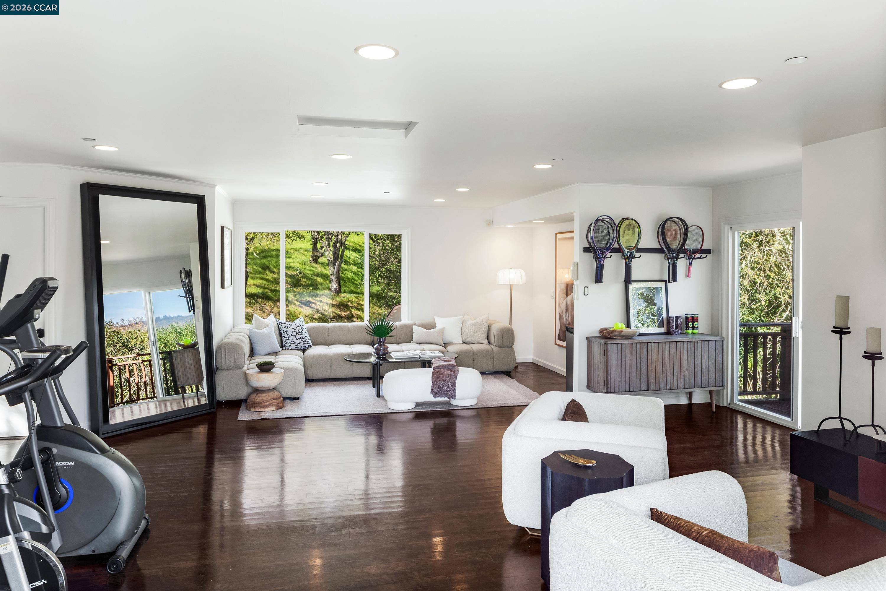 Detail Gallery Image 45 of 56 For 4377 Warm Springs Rd, Glen Ellen,  CA 95442 - 4 Beds | 8/2 Baths