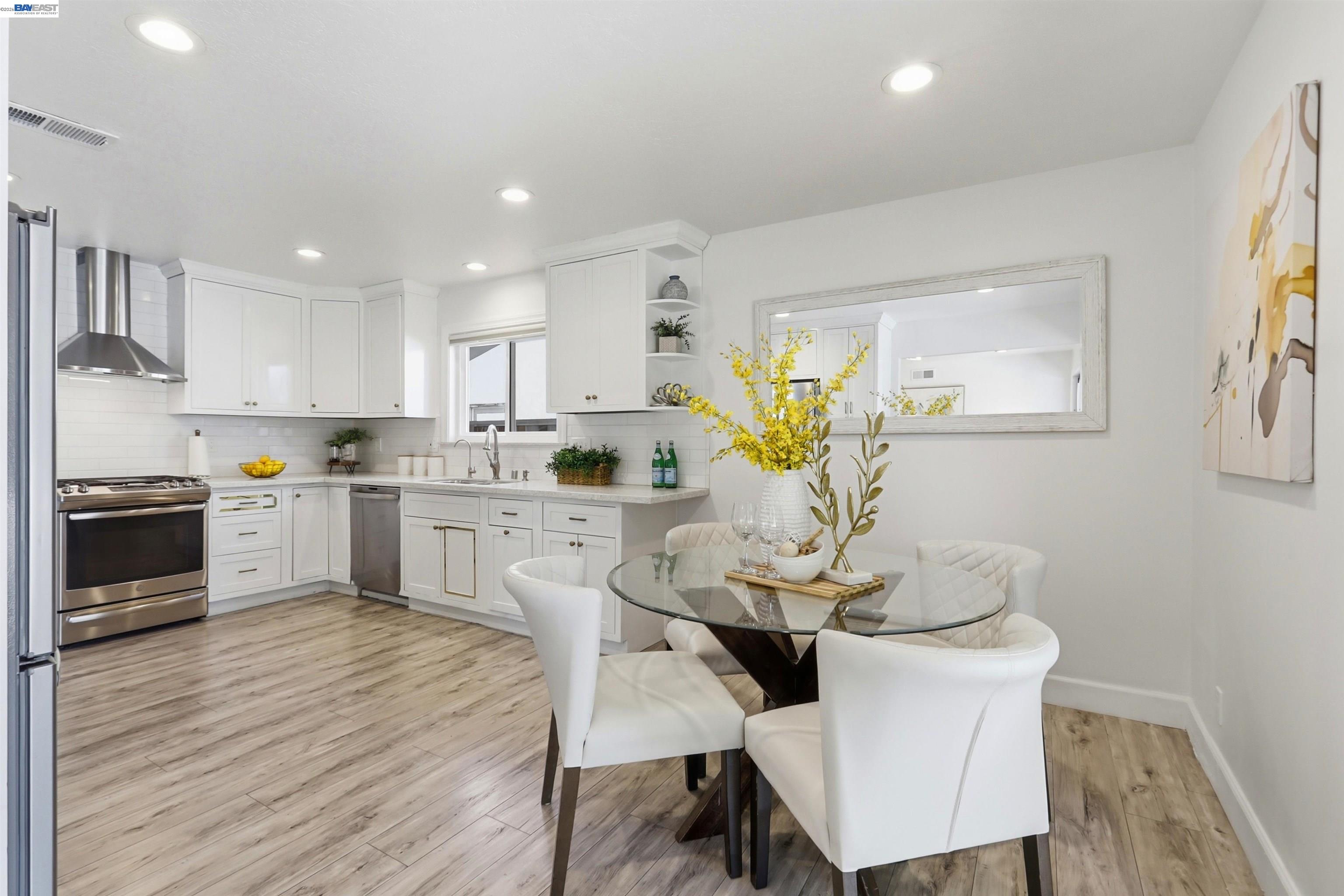 Detail Gallery Image 21 of 39 For 4972 Minas Dr, San Jose,  CA 95136 - 3 Beds | 2 Baths