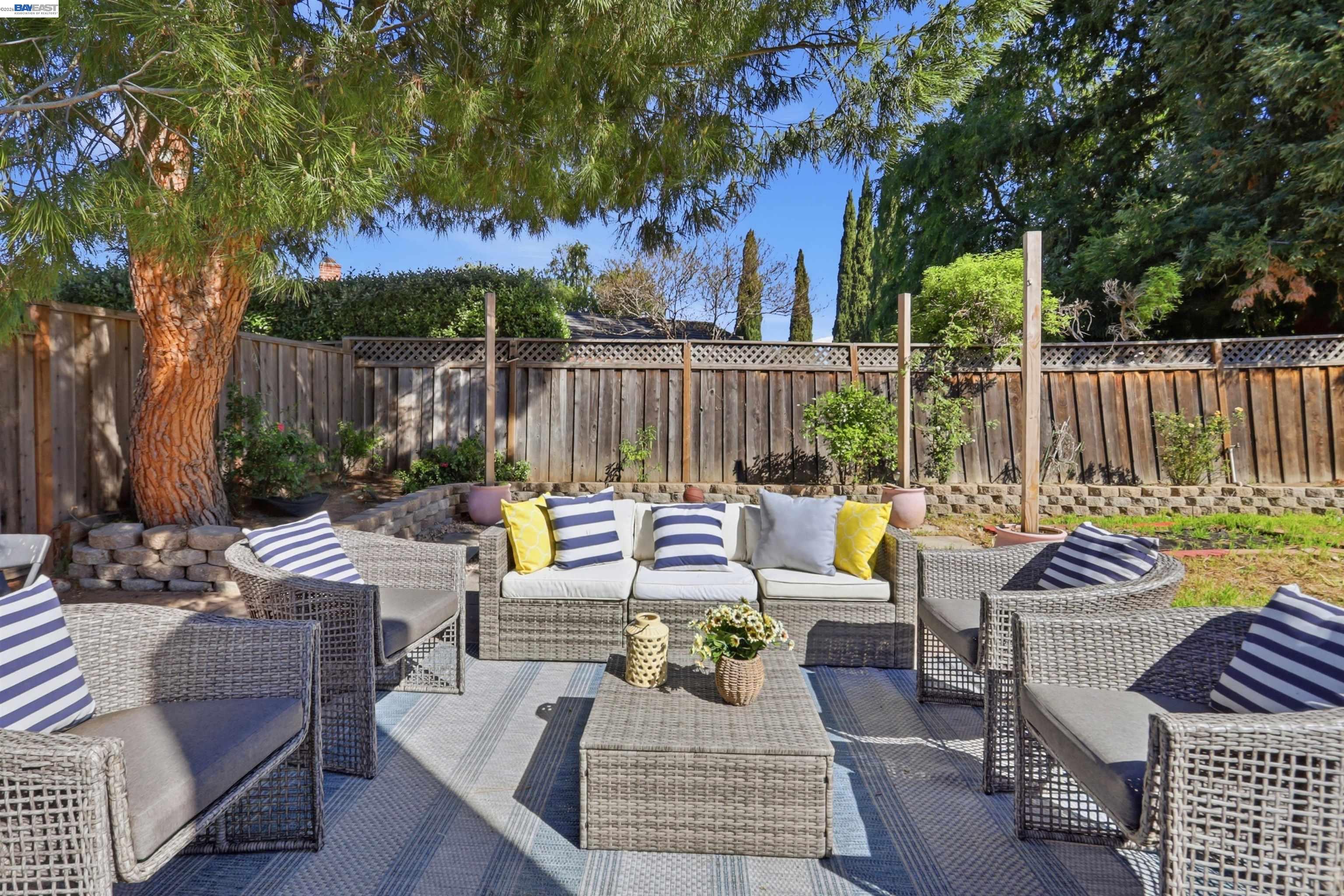 Detail Gallery Image 36 of 39 For 4972 Minas Dr, San Jose,  CA 95136 - 3 Beds | 2 Baths