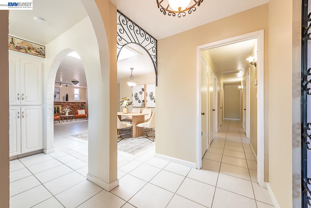 Detail Gallery Image 11 of 60 For 2444 Douglas St, Union City,  CA 94587 - 4 Beds | 2 Baths