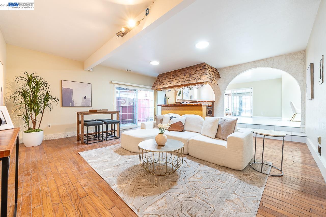 Detail Gallery Image 32 of 60 For 2444 Douglas St, Union City,  CA 94587 - 4 Beds | 2 Baths