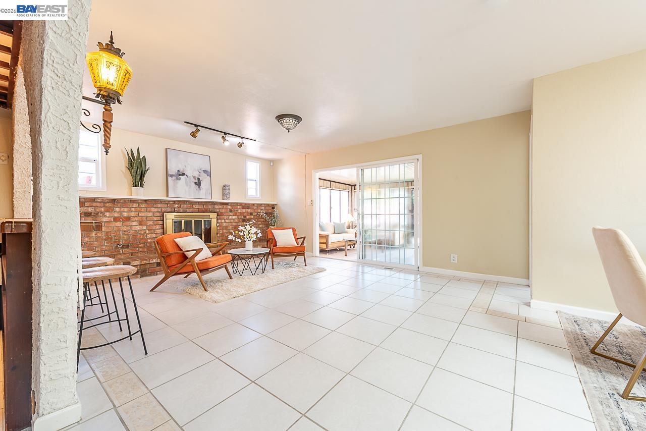 Detail Gallery Image 34 of 60 For 2444 Douglas St, Union City,  CA 94587 - 4 Beds | 2 Baths