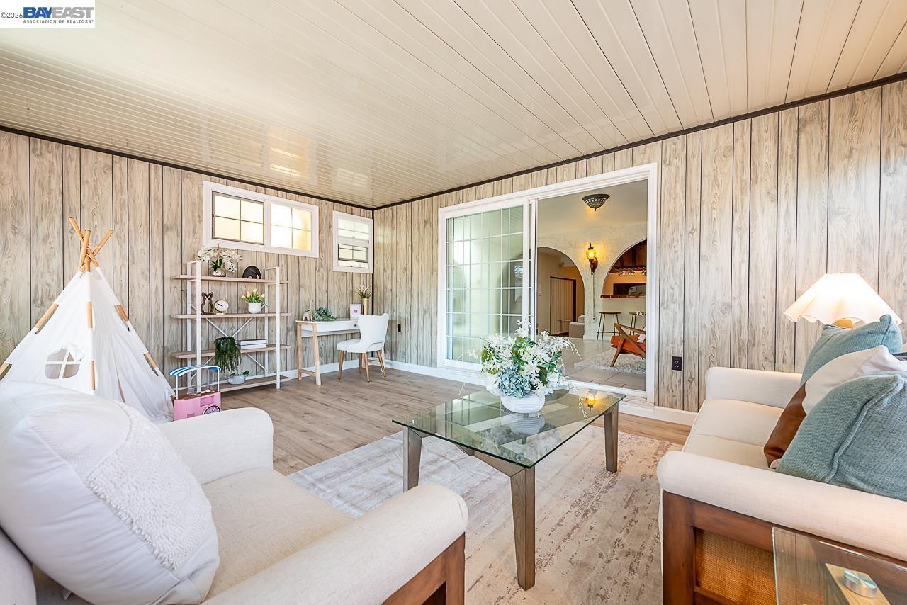 Detail Gallery Image 37 of 60 For 2444 Douglas St, Union City,  CA 94587 - 4 Beds | 2 Baths