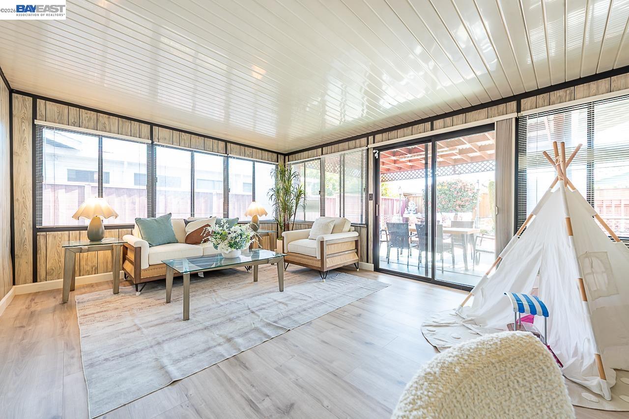 Detail Gallery Image 38 of 60 For 2444 Douglas St, Union City,  CA 94587 - 4 Beds | 2 Baths