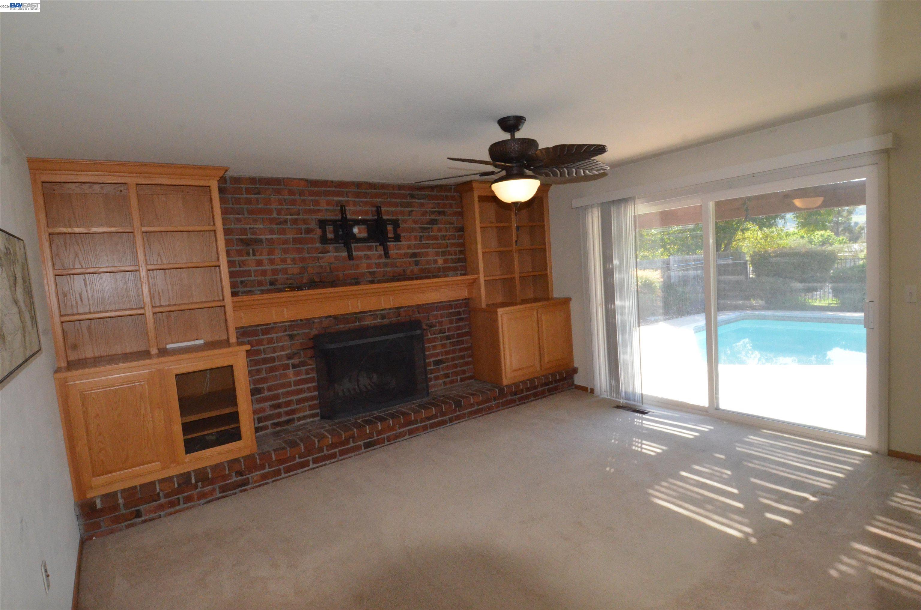 Detail Gallery Image 12 of 30 For 9415 Alcosta Blvd, San Ramon,  CA 94583 - 4 Beds | 2/1 Baths