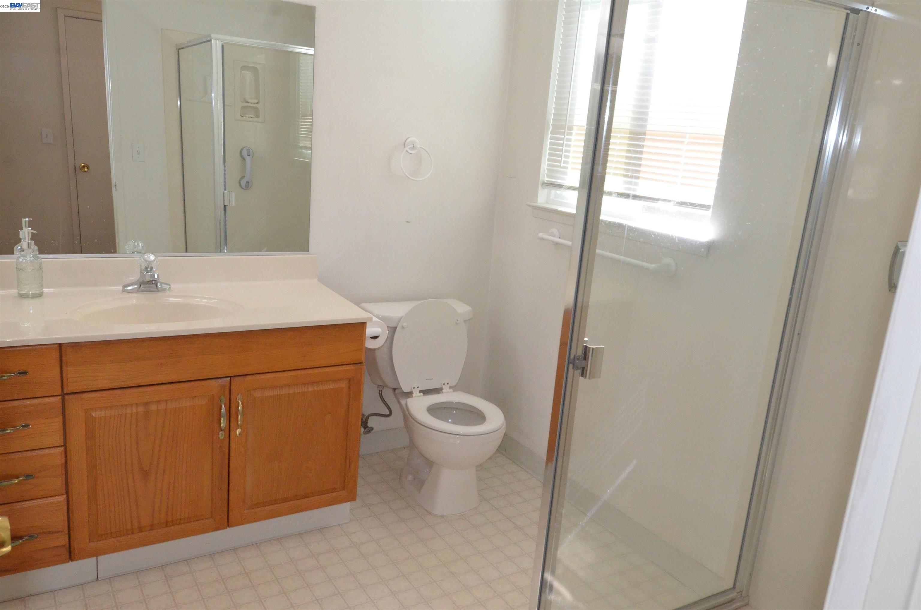 Detail Gallery Image 17 of 30 For 9415 Alcosta Blvd, San Ramon,  CA 94583 - 4 Beds | 2/1 Baths