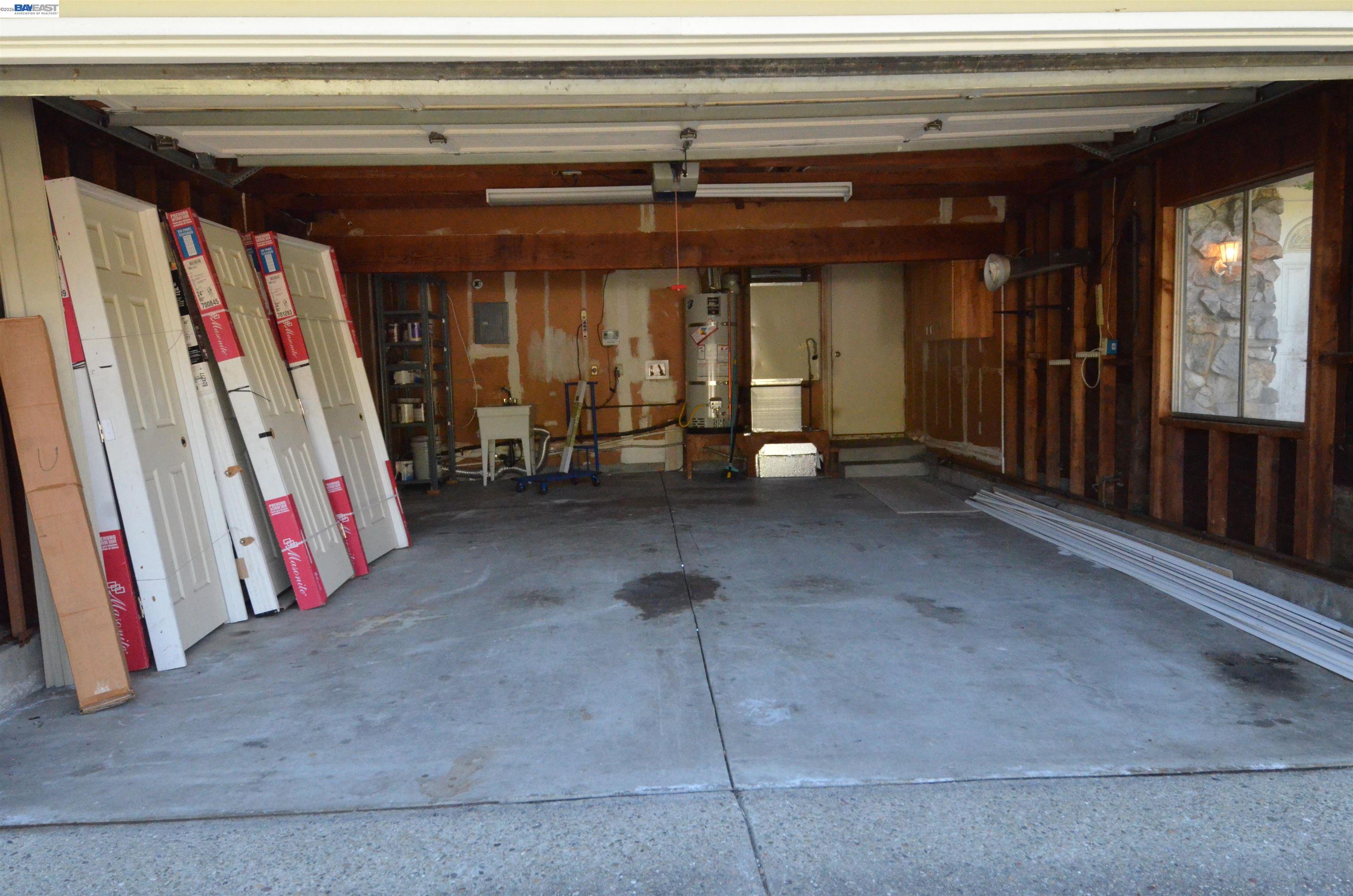 Detail Gallery Image 21 of 30 For 9415 Alcosta Blvd, San Ramon,  CA 94583 - 4 Beds | 2/1 Baths