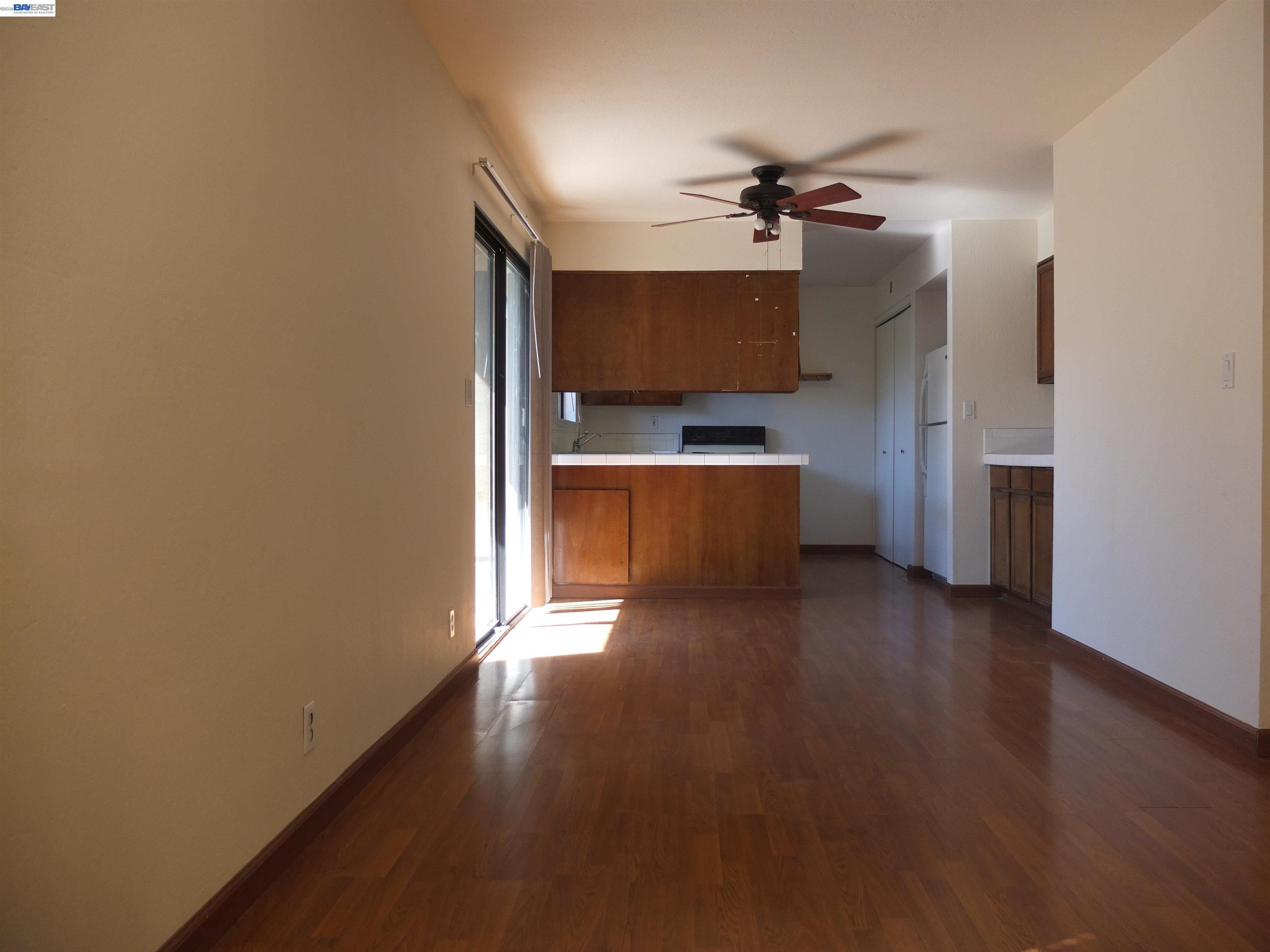 Photo #10: 41127696 Listing: Photo #10