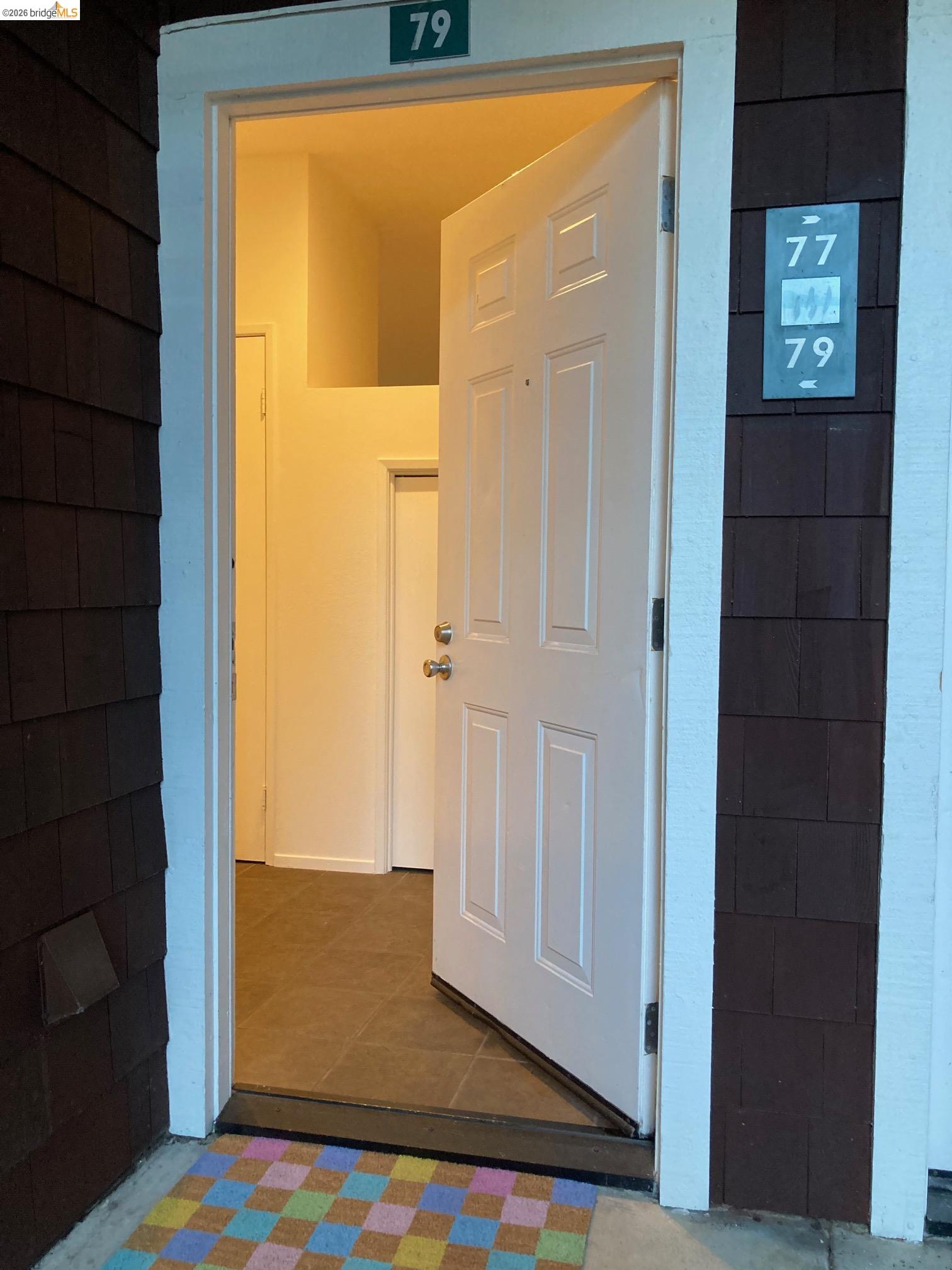 Photo #3: 41127697 Listing: Photo #3