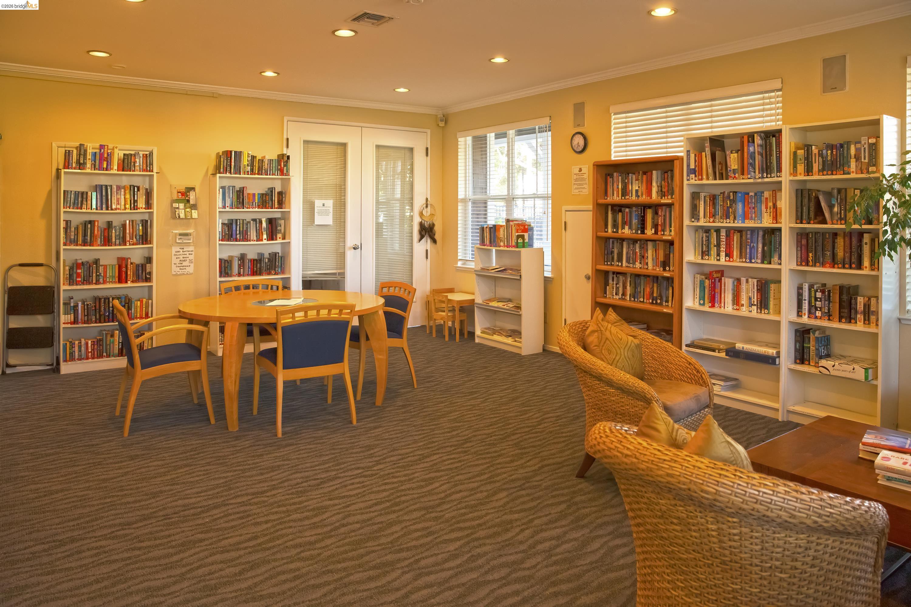 Detail Gallery Image 30 of 30 For 79 Marina Lakes Dr, Richmond,  CA 94804 - 1 Beds | 1 Baths