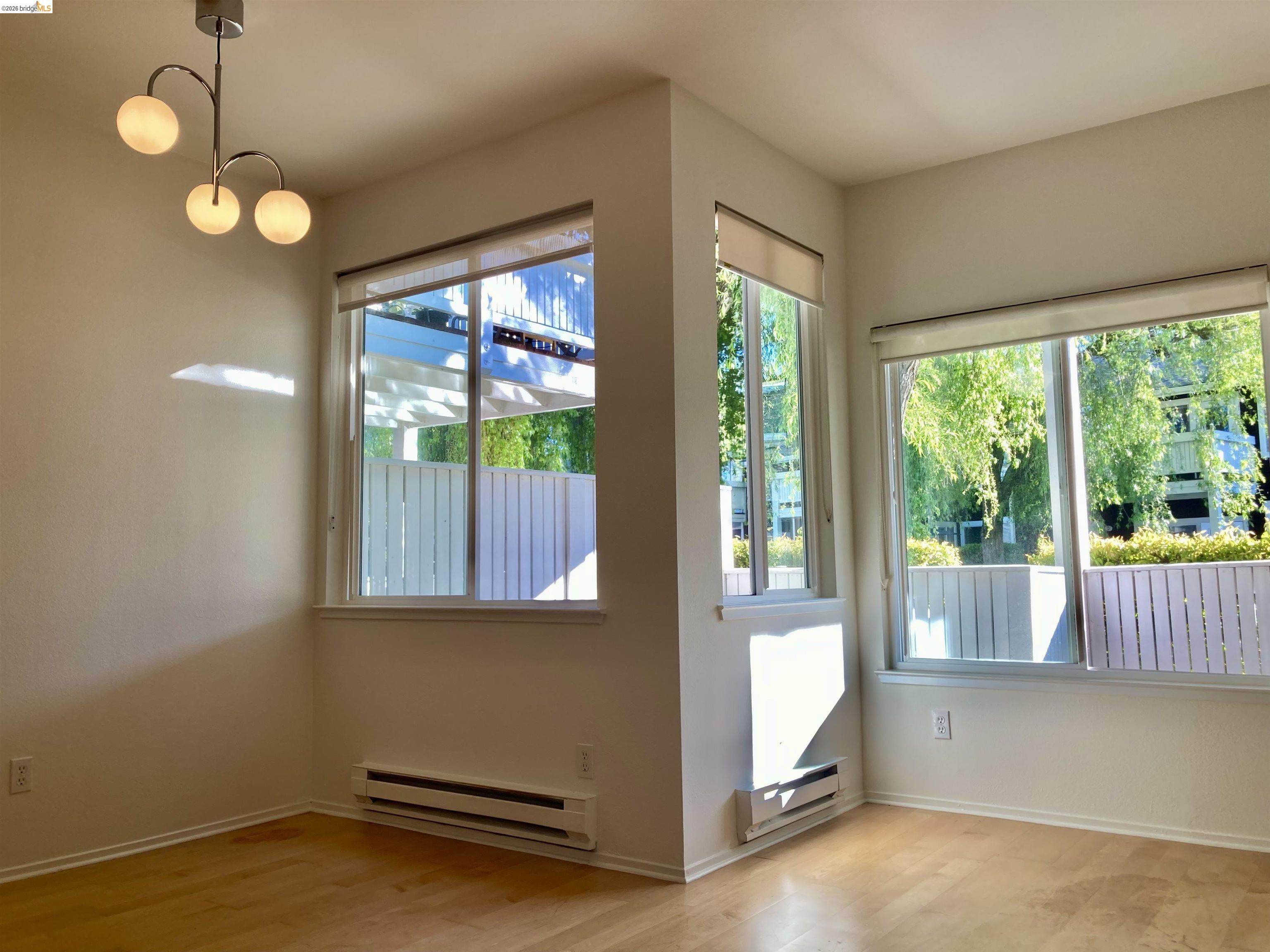 Photo #5: 41127697 Listing: Photo #5