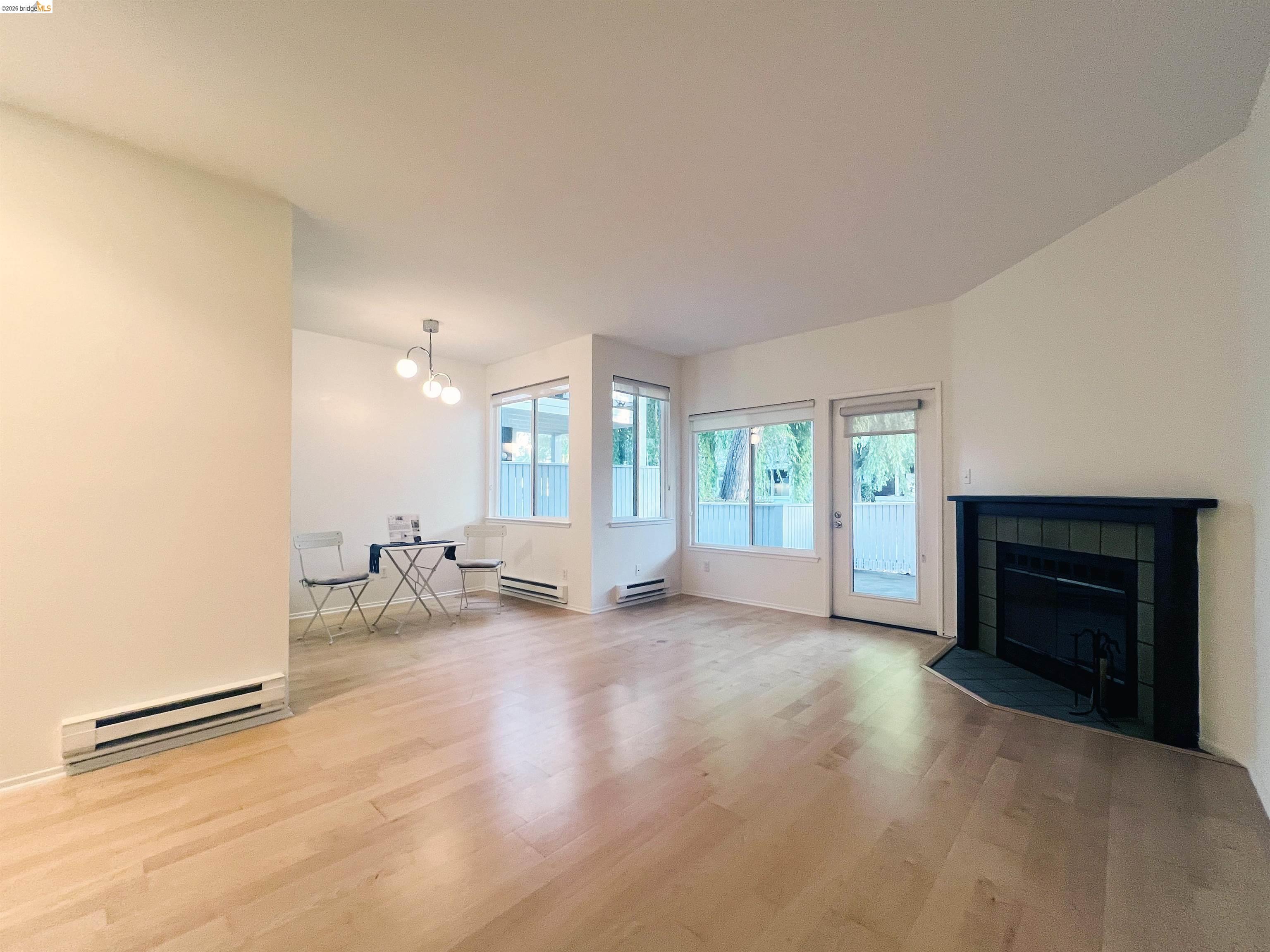 Photo #10: 41127697 Listing: Photo #10