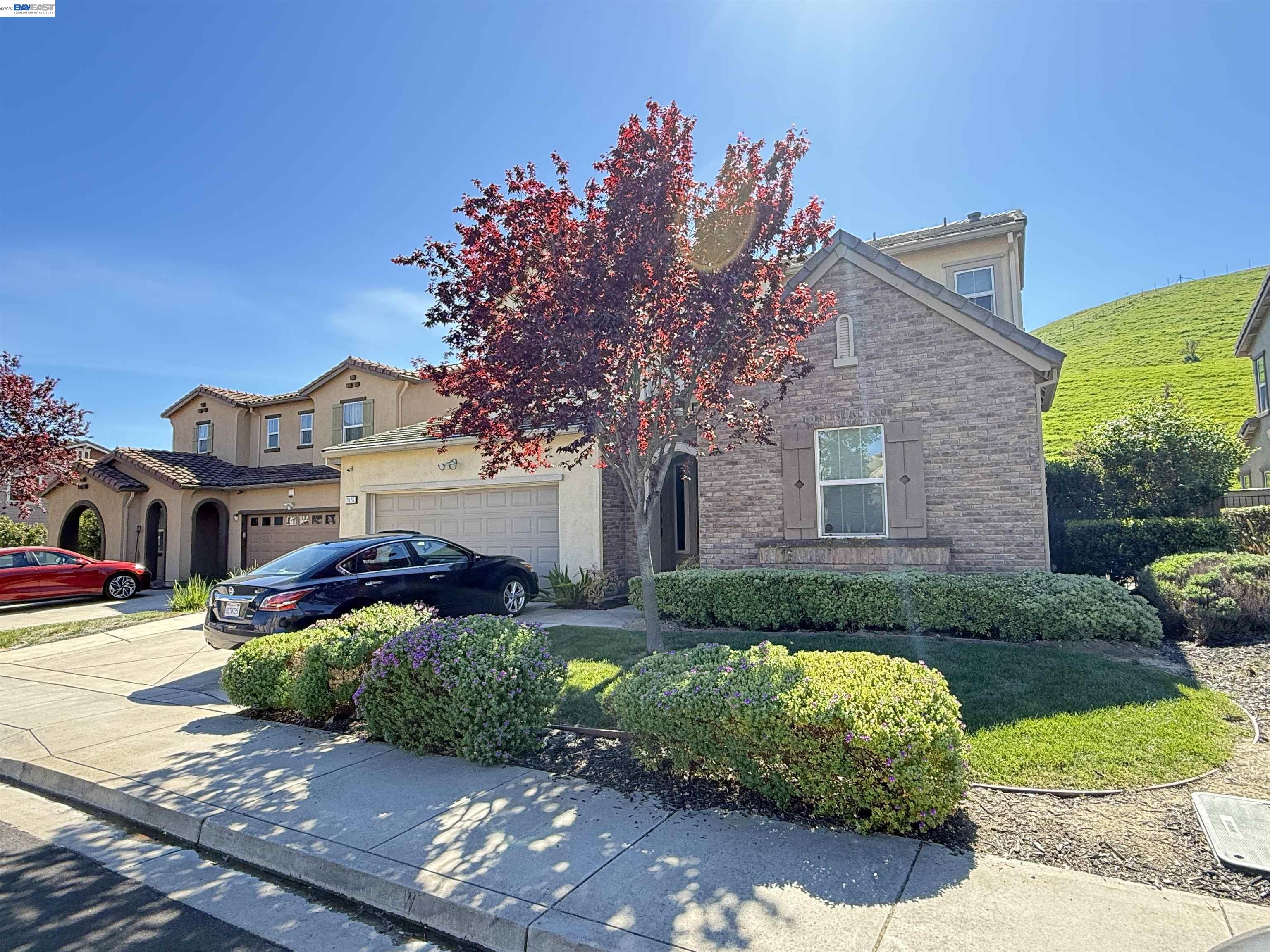 Detail Gallery Image 2 of 45 For 7826 Kelly Canyon Pl, Dublin,  CA 94568 - 5 Beds | 3/1 Baths
