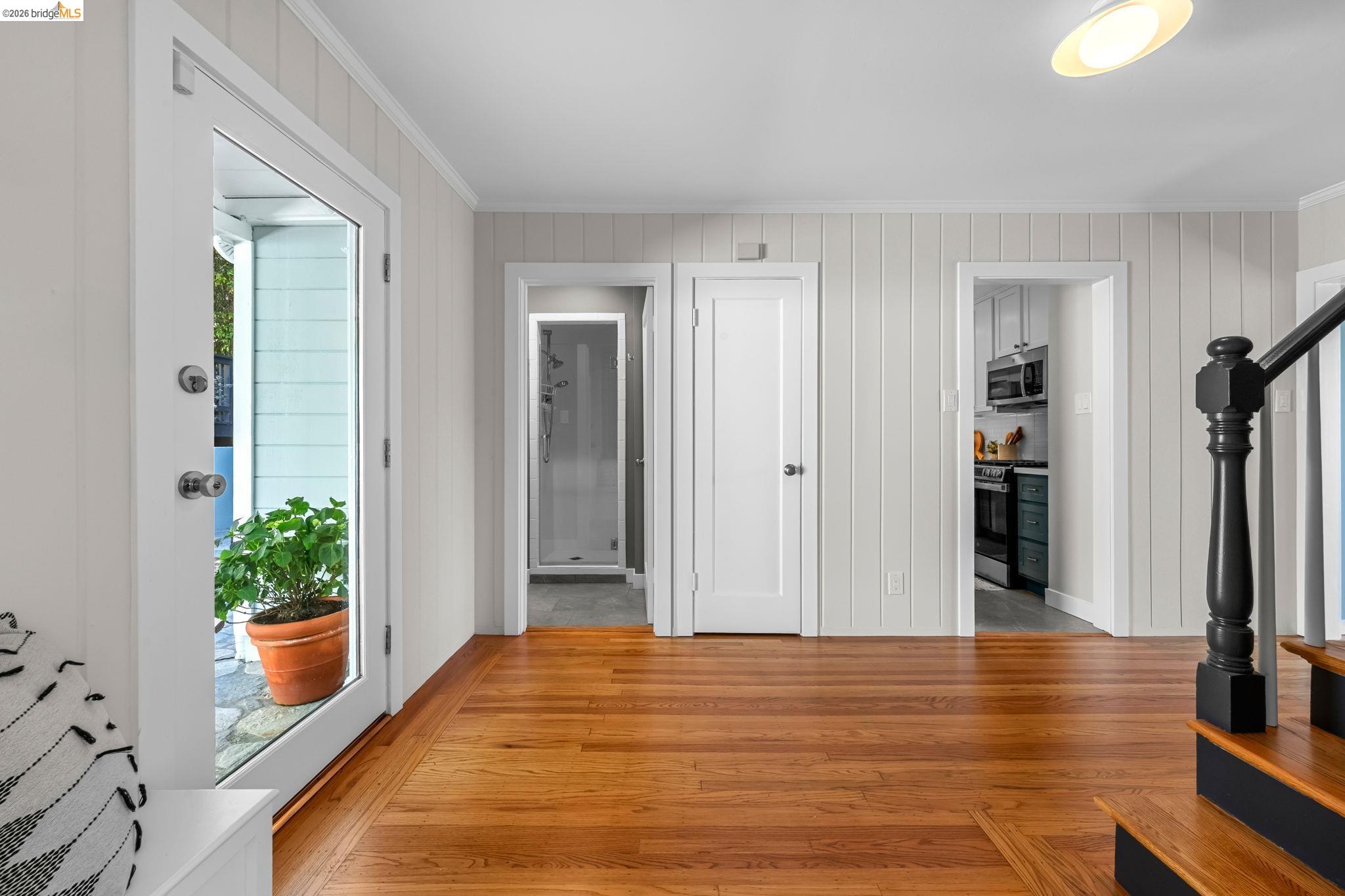 Detail Gallery Image 19 of 49 For 765 San Diego Rd, Berkeley,  CA 94707-2025 - 4 Beds | 4 Baths