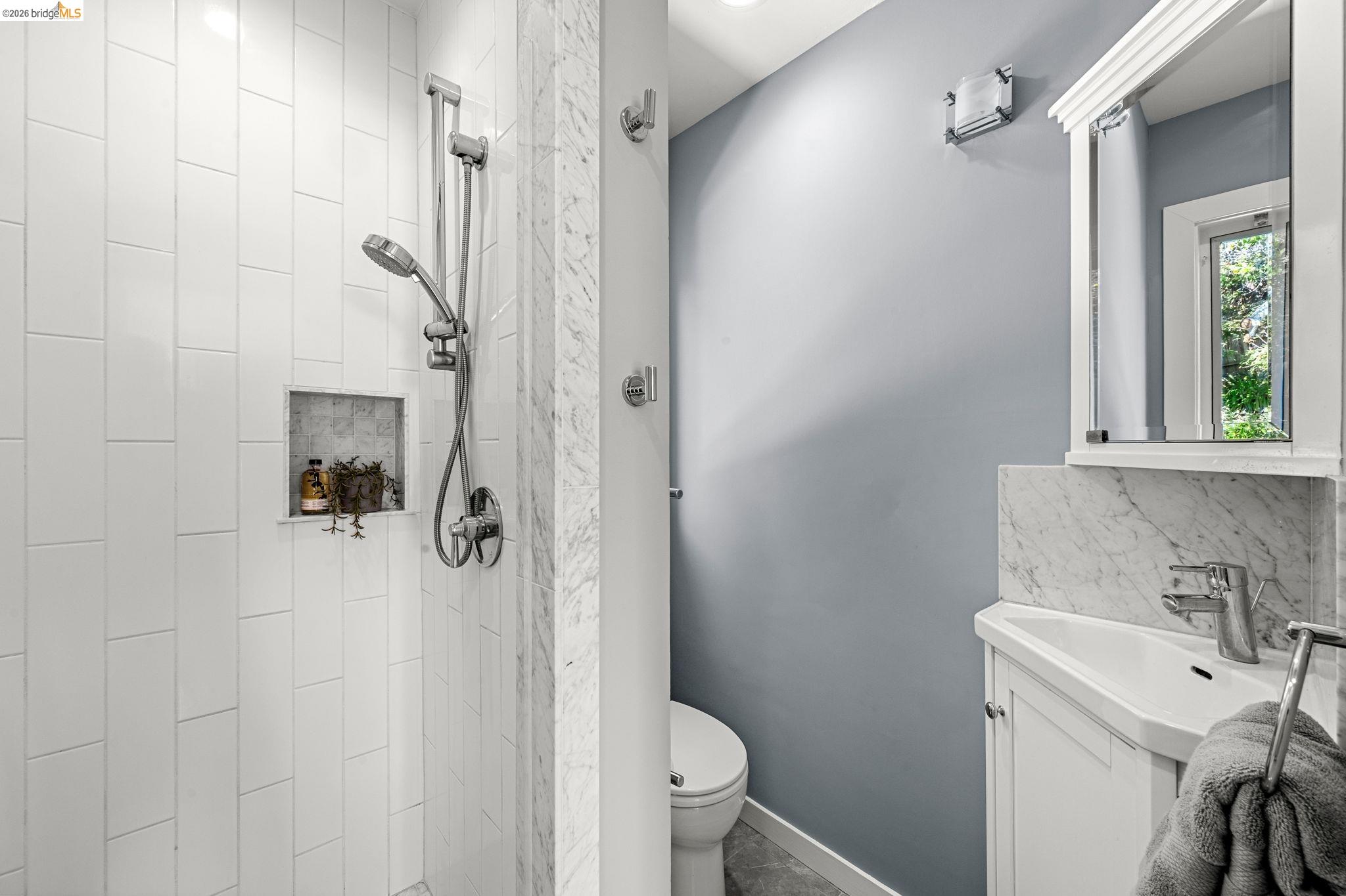 Detail Gallery Image 27 of 49 For 765 San Diego Rd, Berkeley,  CA 94707-2025 - 4 Beds | 4 Baths