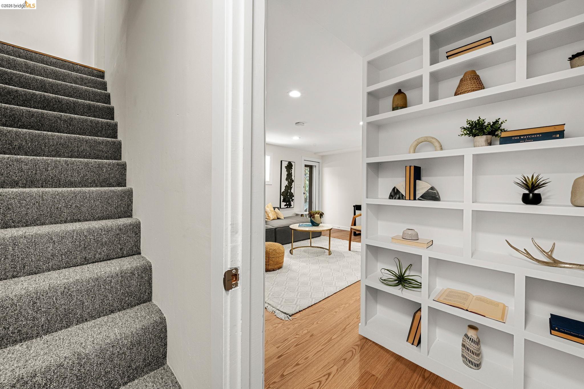 Detail Gallery Image 33 of 49 For 765 San Diego Rd, Berkeley,  CA 94707-2025 - 4 Beds | 4 Baths